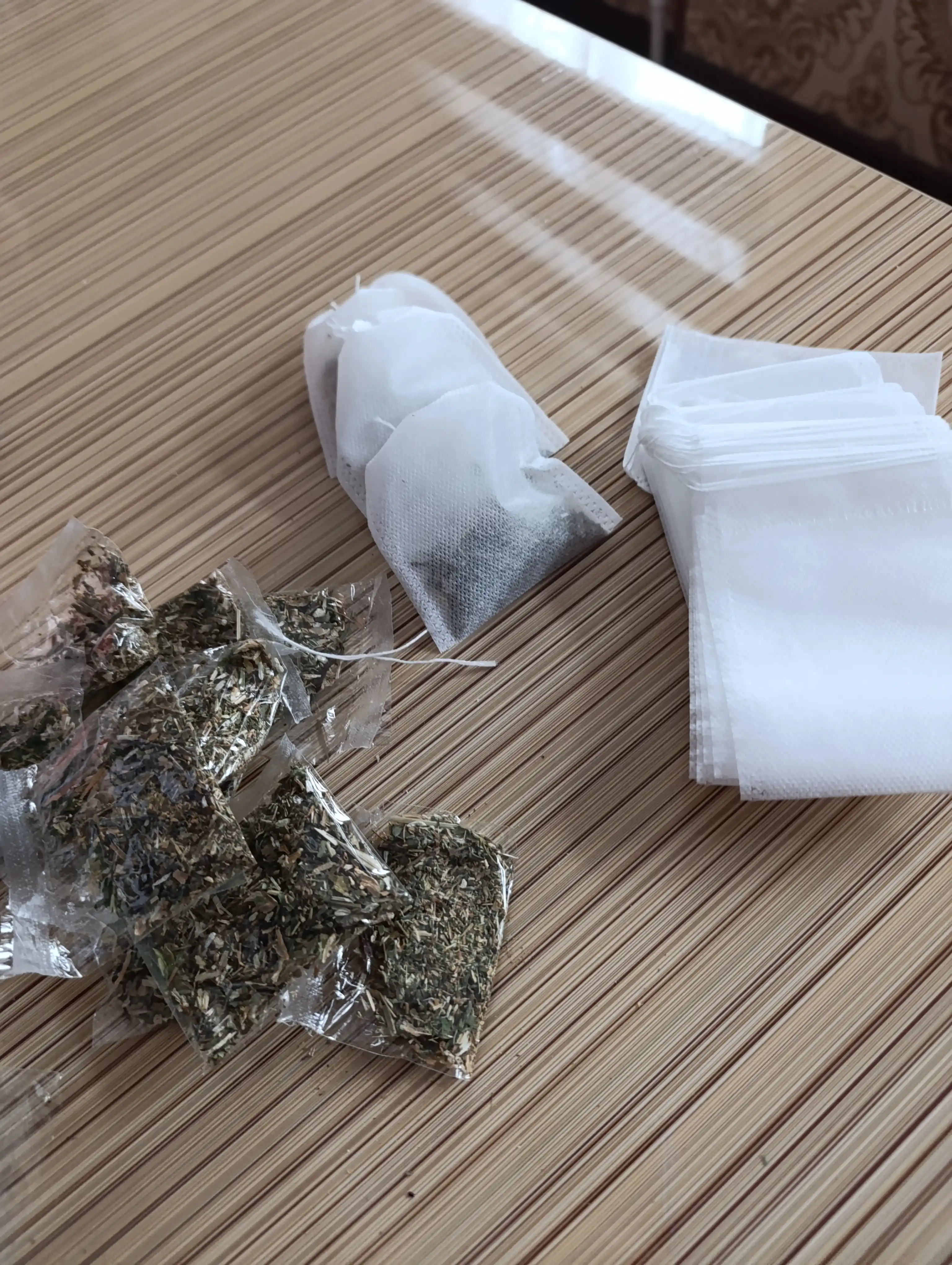 Filtr paketi choy, qahva, o'tlar, ziravor, choynak, termos uchun, bir martalik