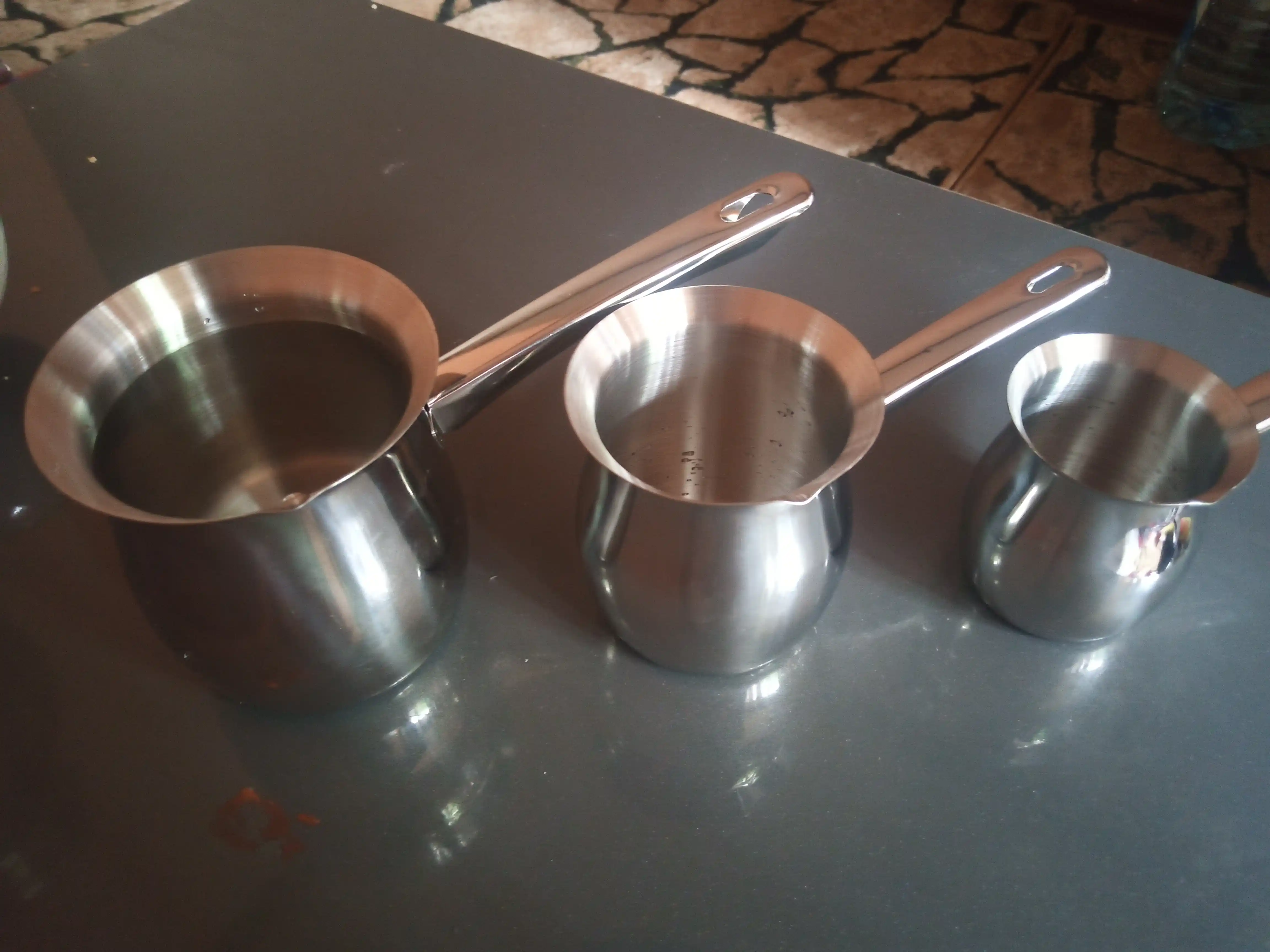 Zanglamas po‘latdan turka to'plami, 3 dona, qahva tayyorlash uchun 200, 400, 600 ml