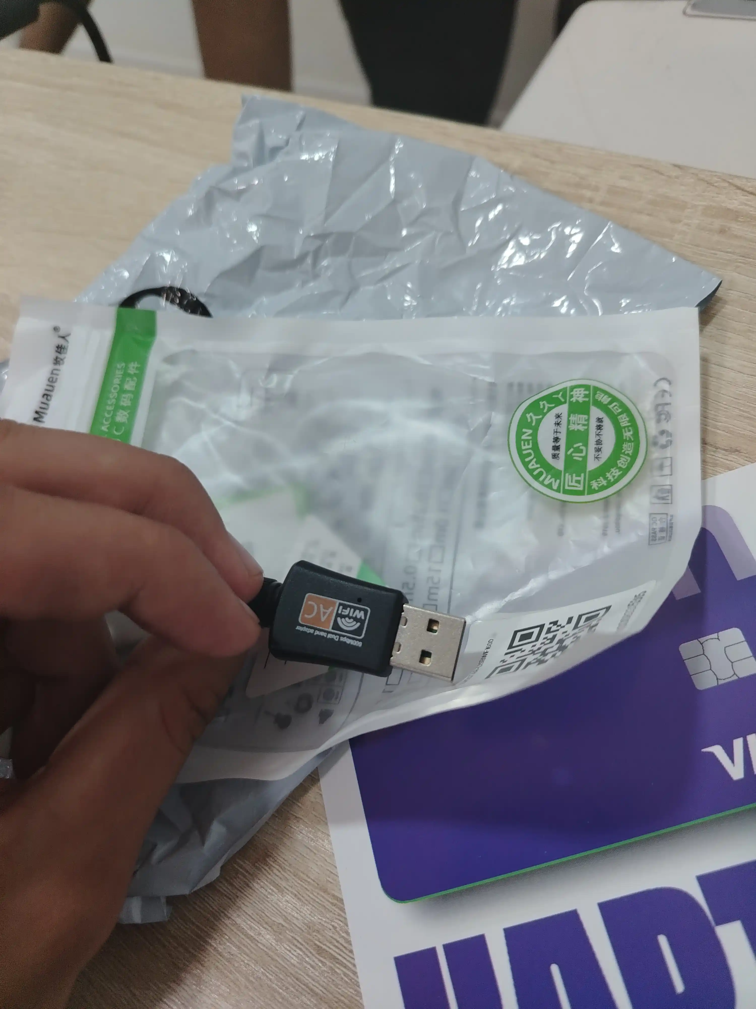 USB wifi 600Mbps adapteri, Ikki tarmoqli 2.4 GHz - 5 GHz, Realtek RTL8811cu