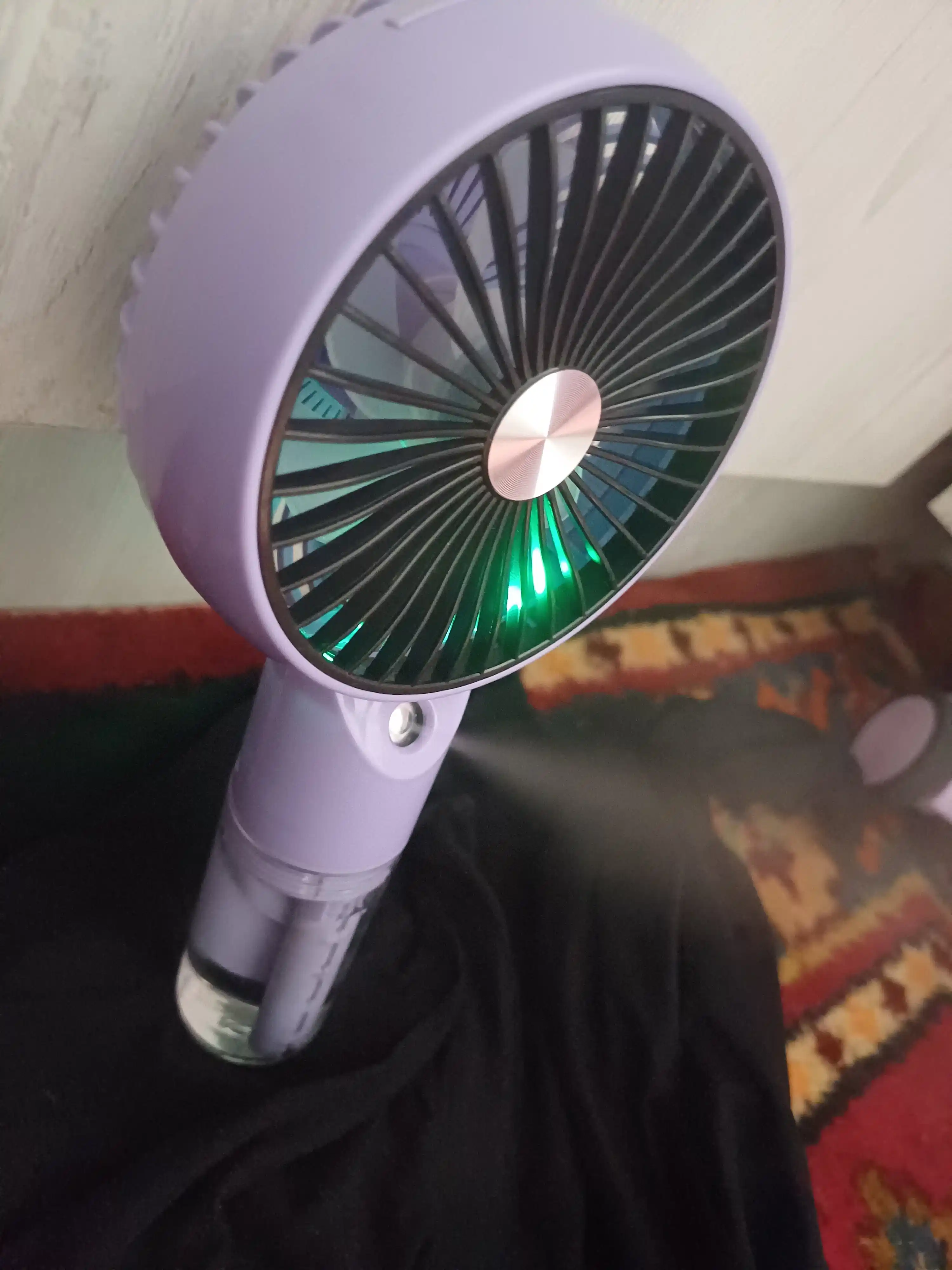Ko‘chma cho‘ntak ventilyatori, namlagichli mini ventilyator