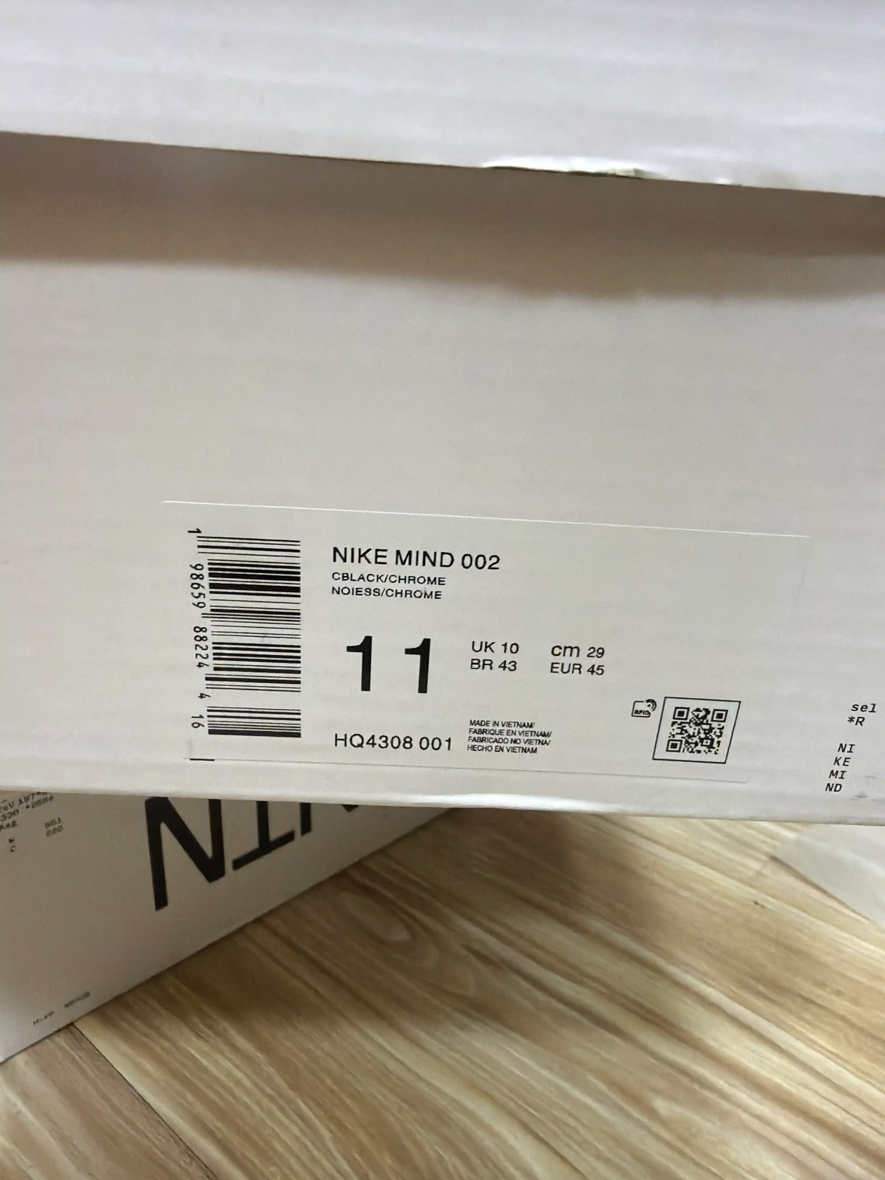 Nike Mind 002/001 yumshoq yostiqli nafas oladigan krossovkalar engil va qulay