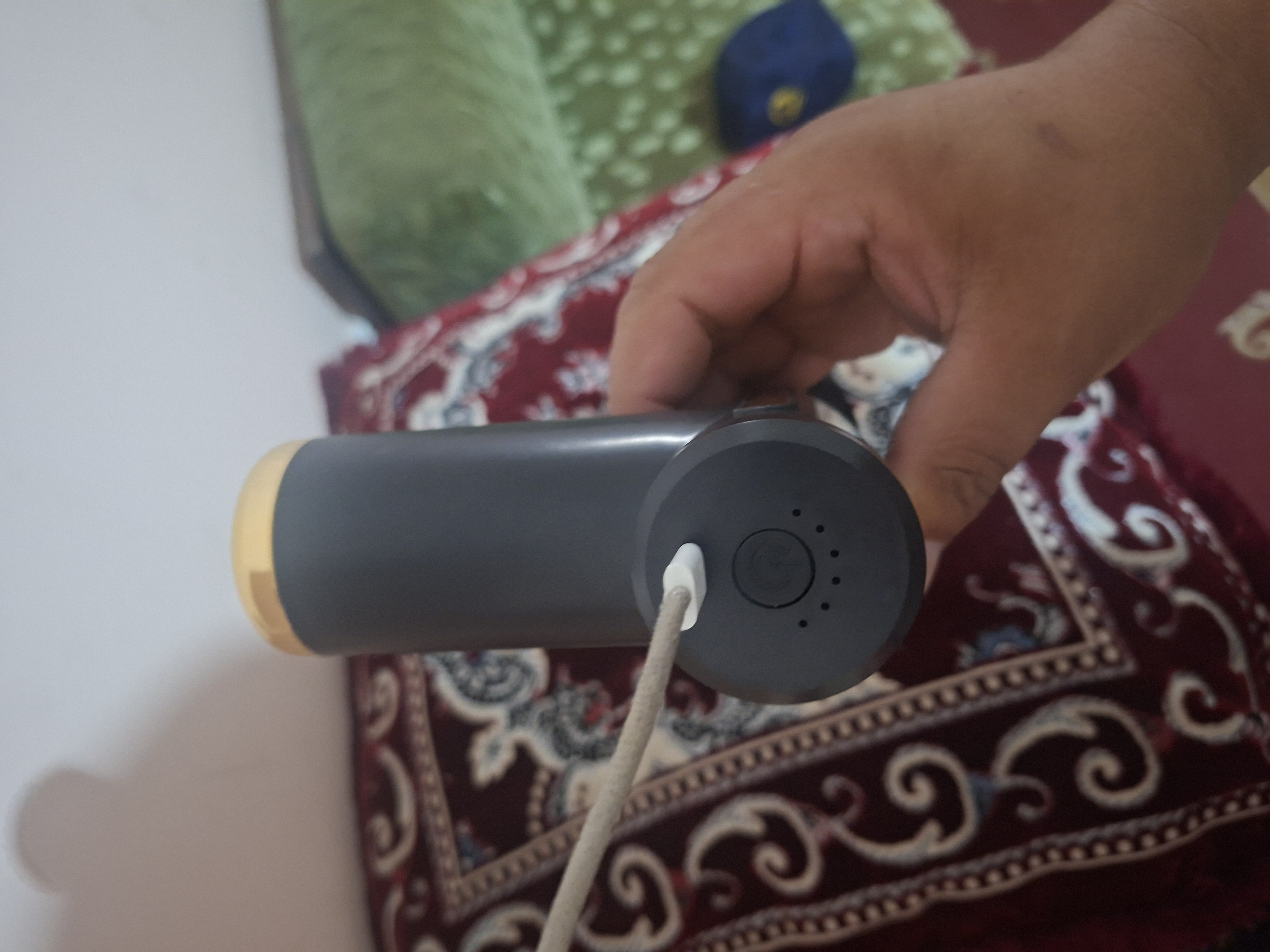Massaj, to‘pponcha bilan zarba berish, tana fassiyalari, tana, orqa, bo‘yinni massaj qilish apparati