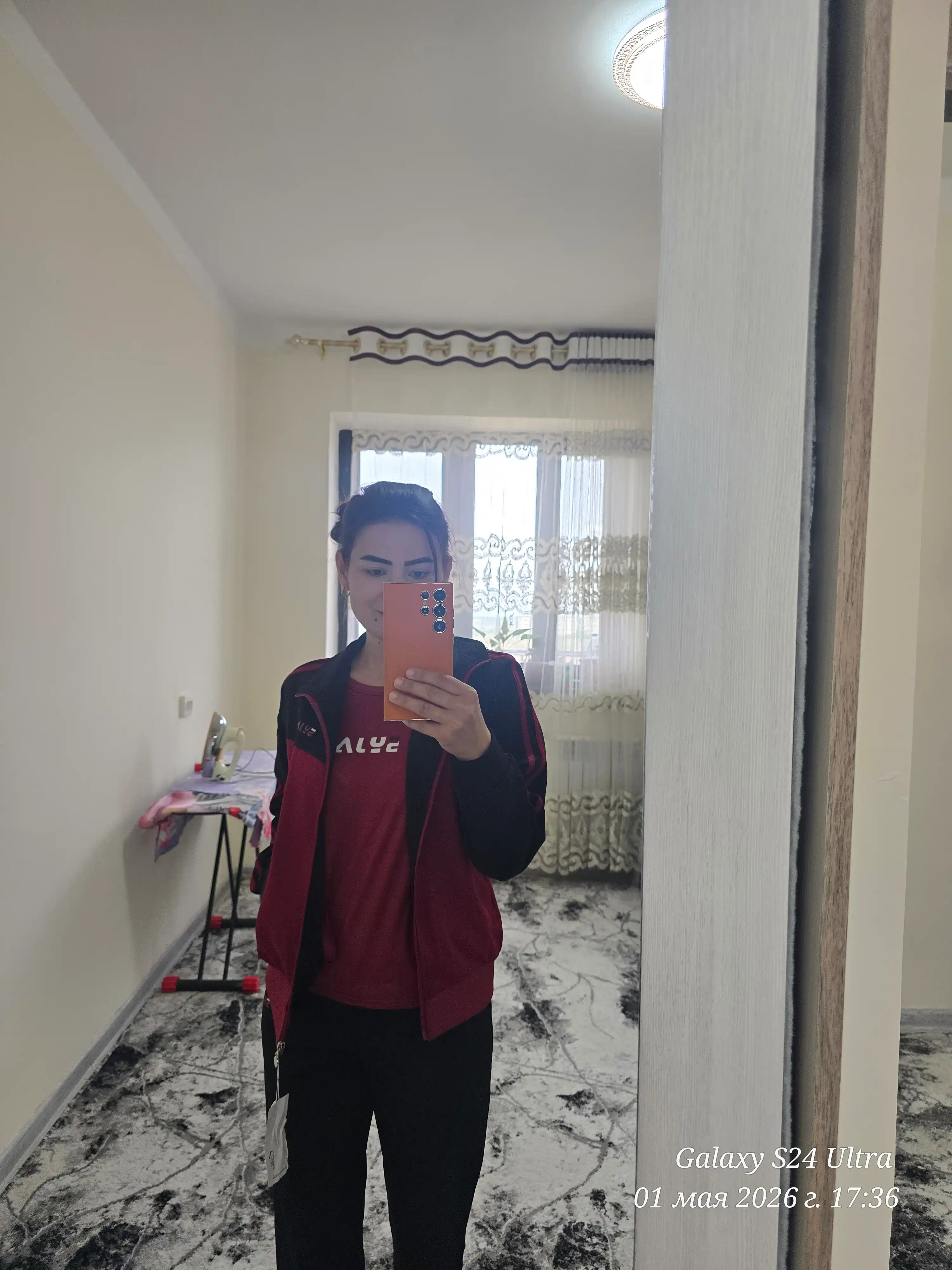 Ayollar olimpiya kiyimi + futbolka sport to‘plami, kuz-bahor