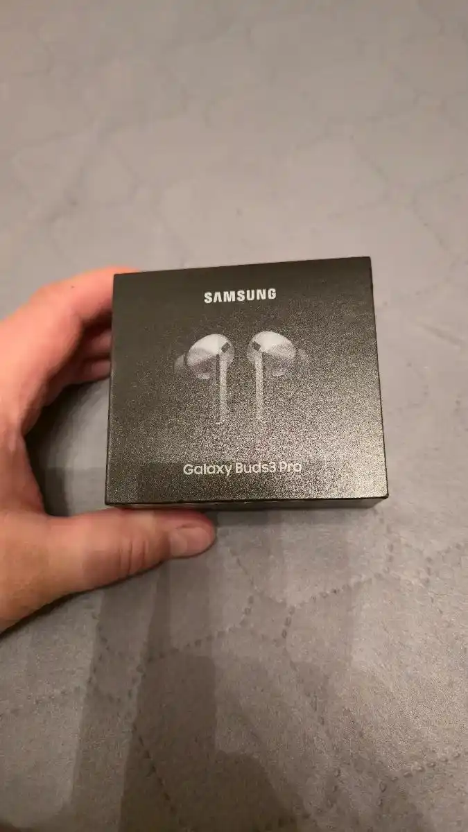Sensorli Galaxy Buds 3 Pro simsiz quloqchinlari