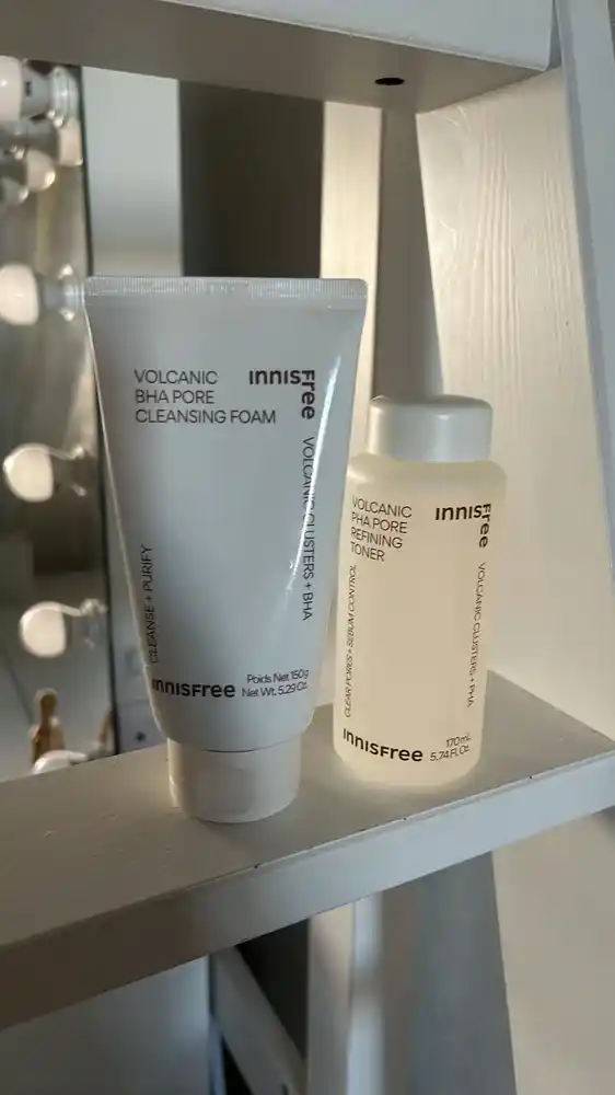 Innisfree Volcanic BHA Pore Cleansing Foam vulqon yuvish ko‘pigi, g‘ovaklarni tozalash