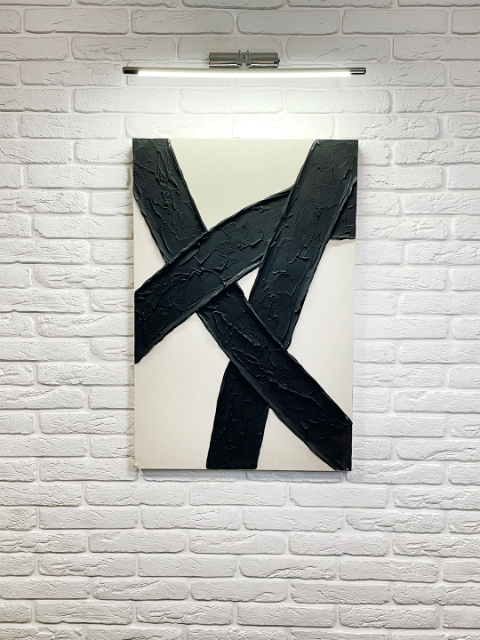 Interyer Surati, Qo‘l Ishi, 60x90 «Qora Chiziqlar Oq Fondda»