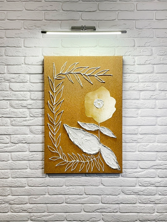 Interyer rasmi, qo‘lda ishlangan, 60x90, "Oltin rangdagi oq gul"