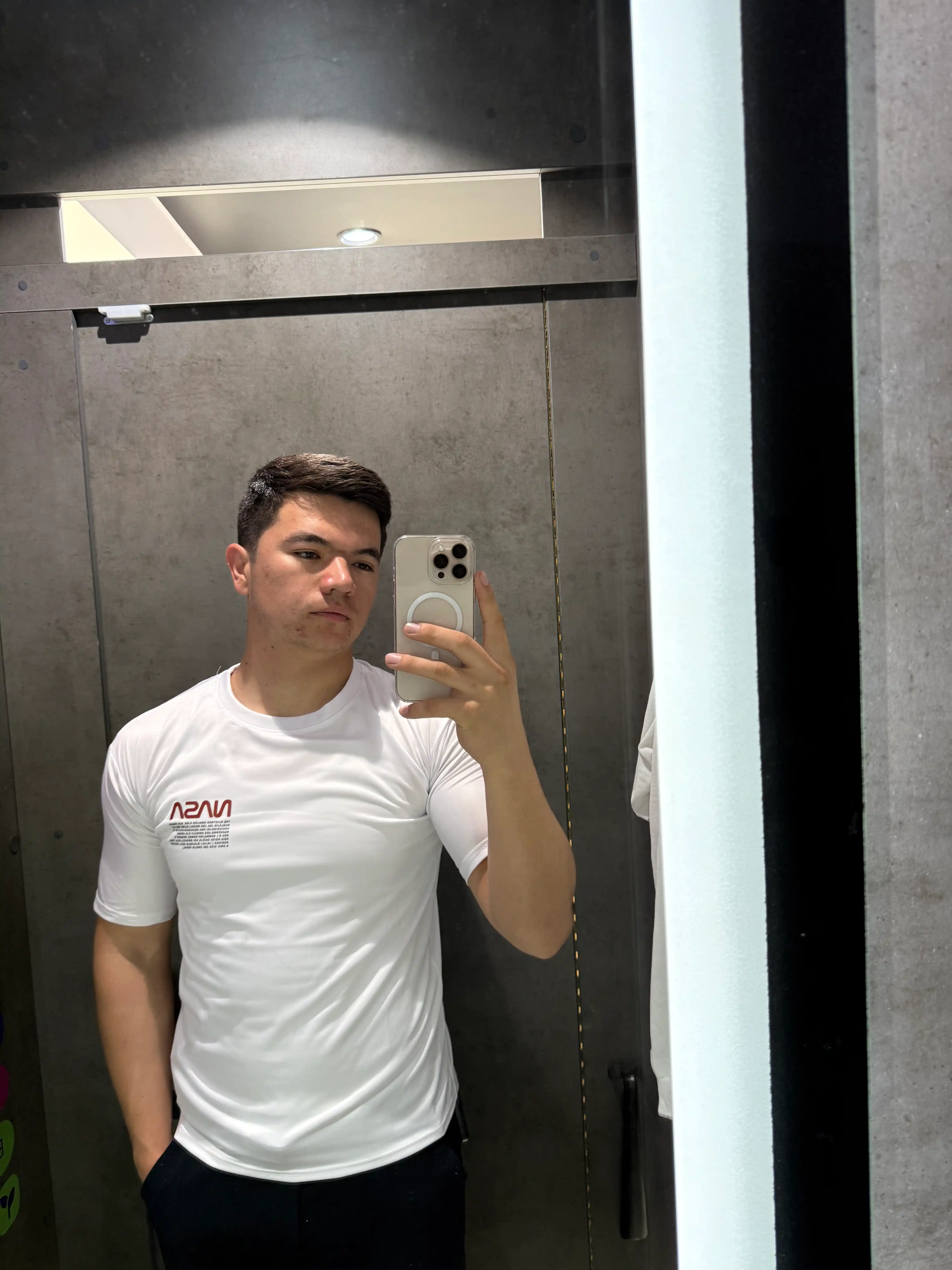 Erkaklar uchun futbolkalar, erkaklar futbolkasi, 100% paxta