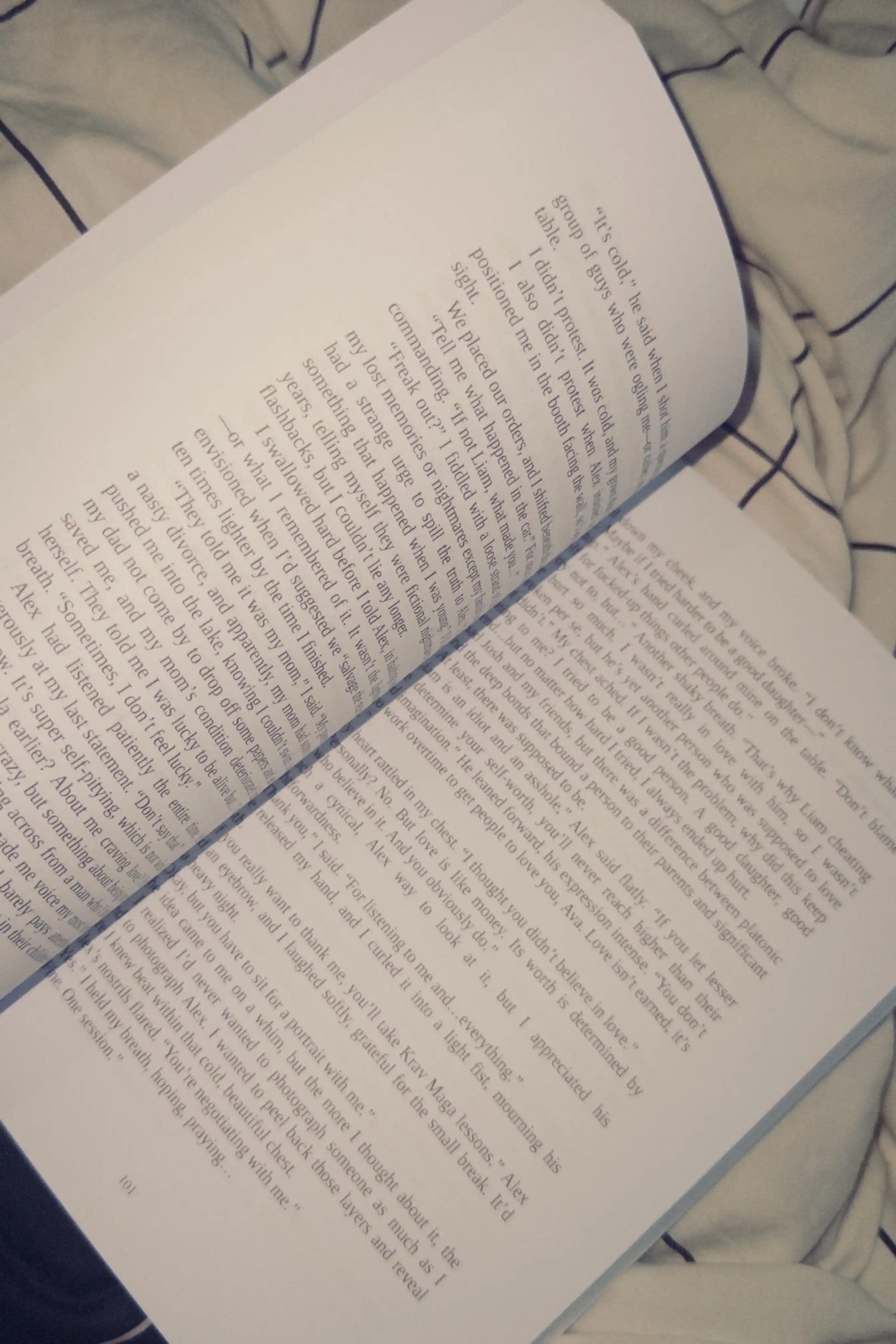 Twisted Love, Twisted Games, Twisted Hate, Twisted Lies, Ana Xuang, на английском