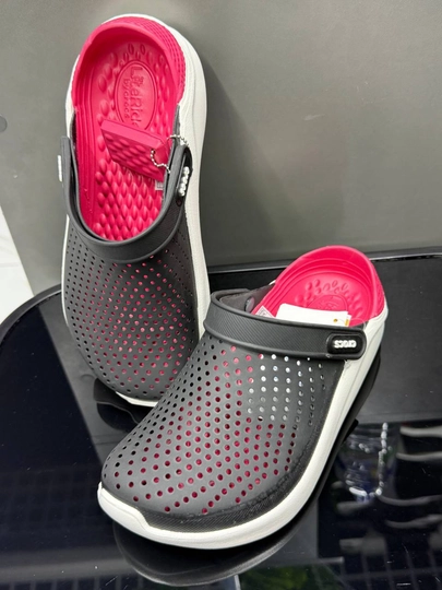 Crocs 36-40 shippaklari, yengil sabo, qulay clog, qora, Vetnam
