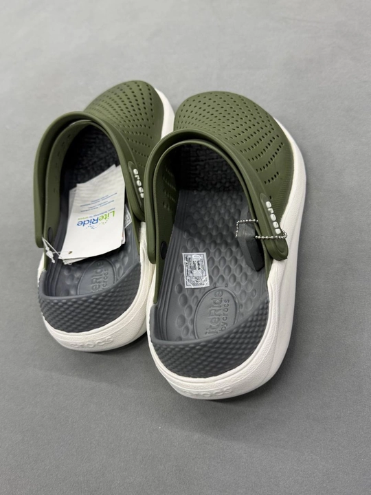 Crocs tapochkasi 36–40, yengil va qulay clog sandal, qora, Vietnam