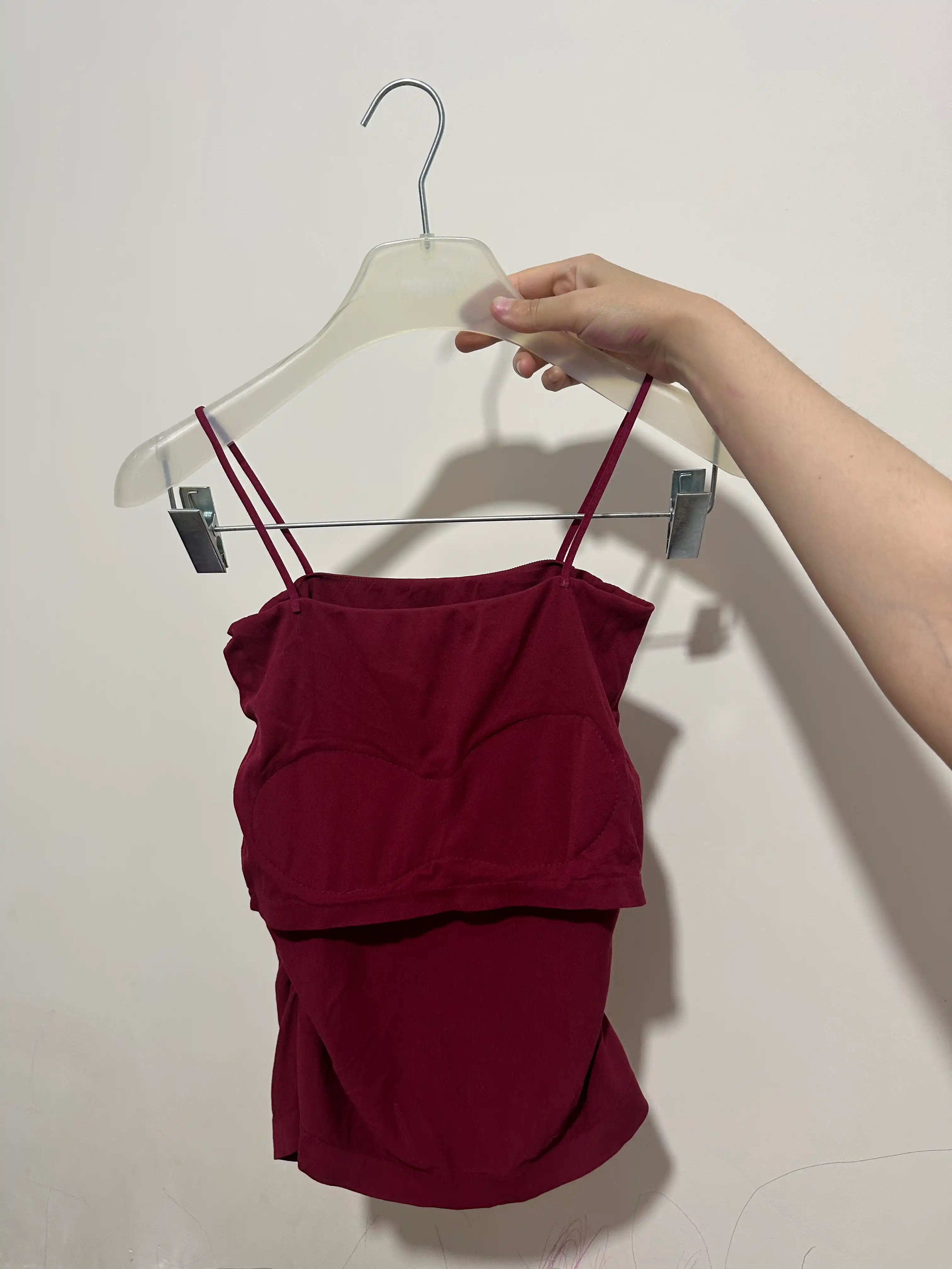 Ayollar uchun mayka top, astariga chashka tikilgan, universal o‘lchami 40-62 kg
