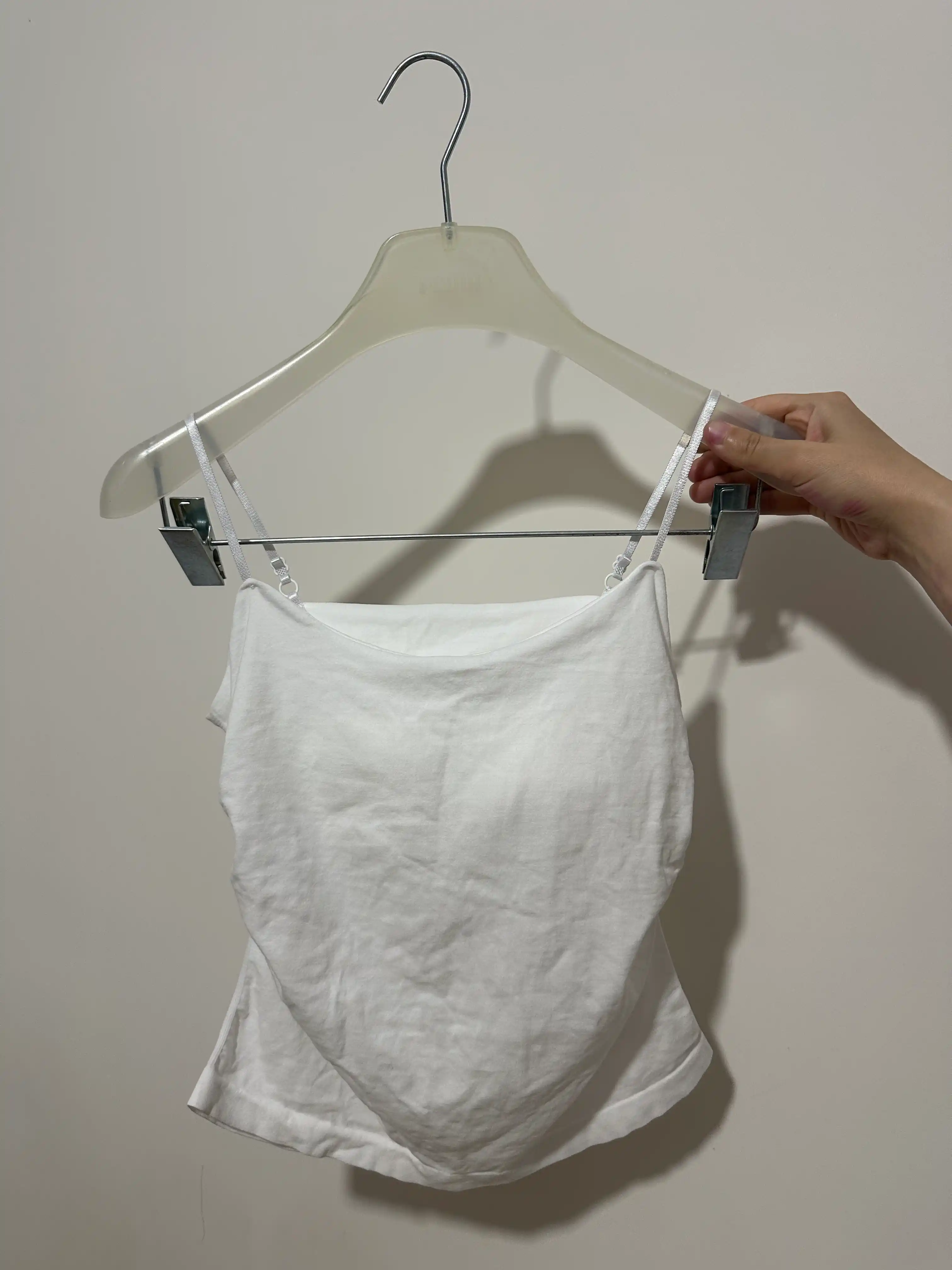 Ayollar uchun mayka top, astariga chashka tikilgan, universal o‘lchami 40-62 kg
