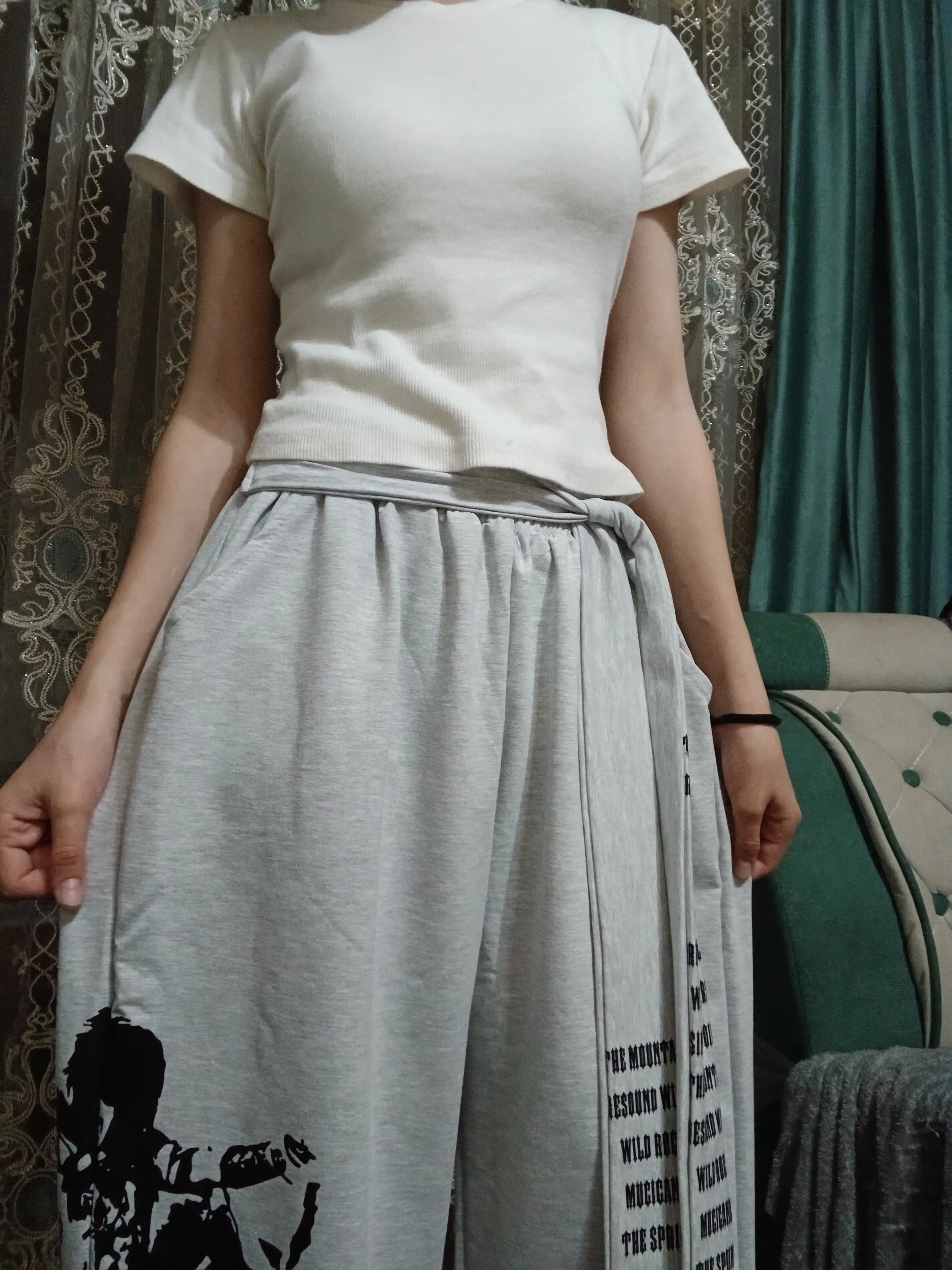 Ayollar yozgi sport shimi, keng oversize shim, yozgi triko