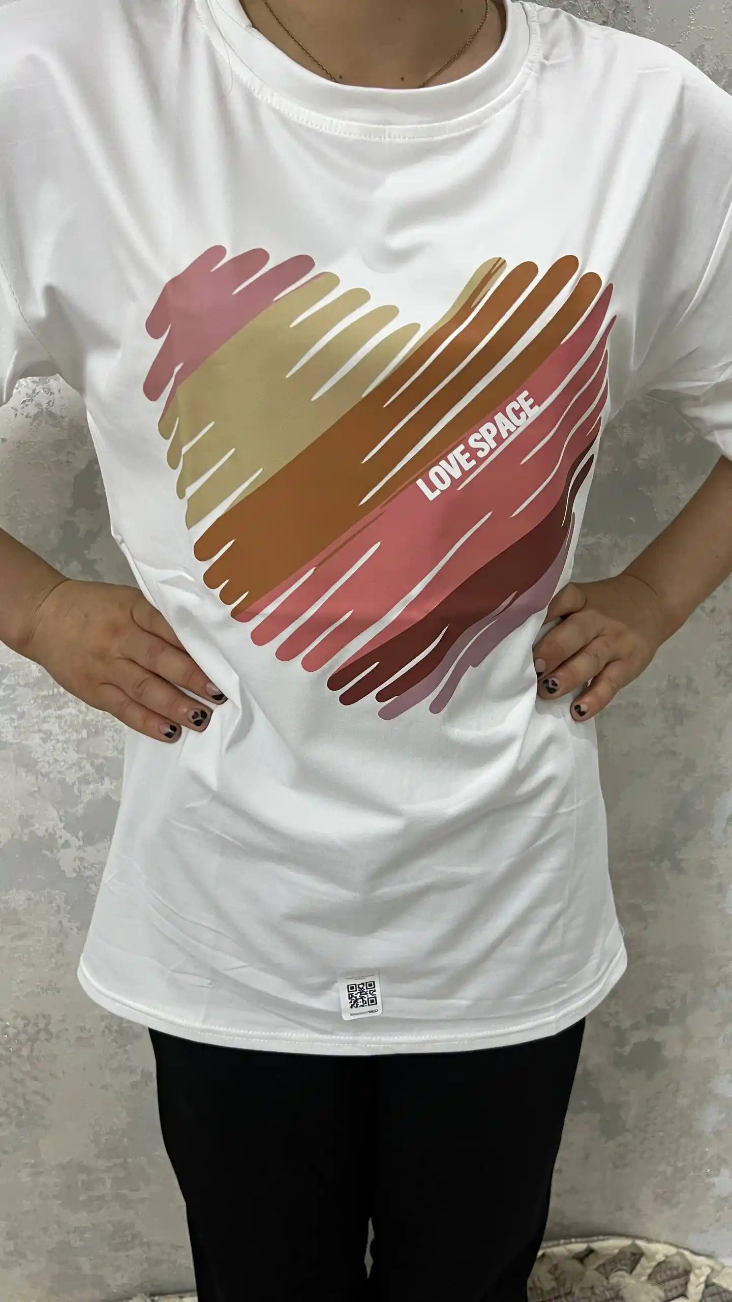 Ayollar futbolkasi, printli, keng fason, M-XL
