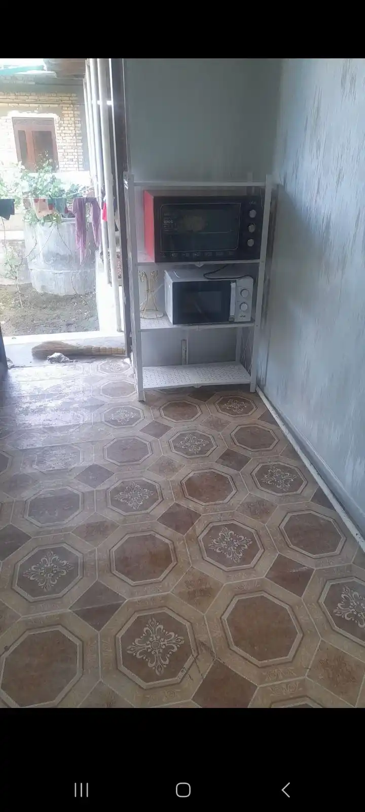 Uy va ofis uchun g‘ildirakli yig‘ma javon, etajyorka