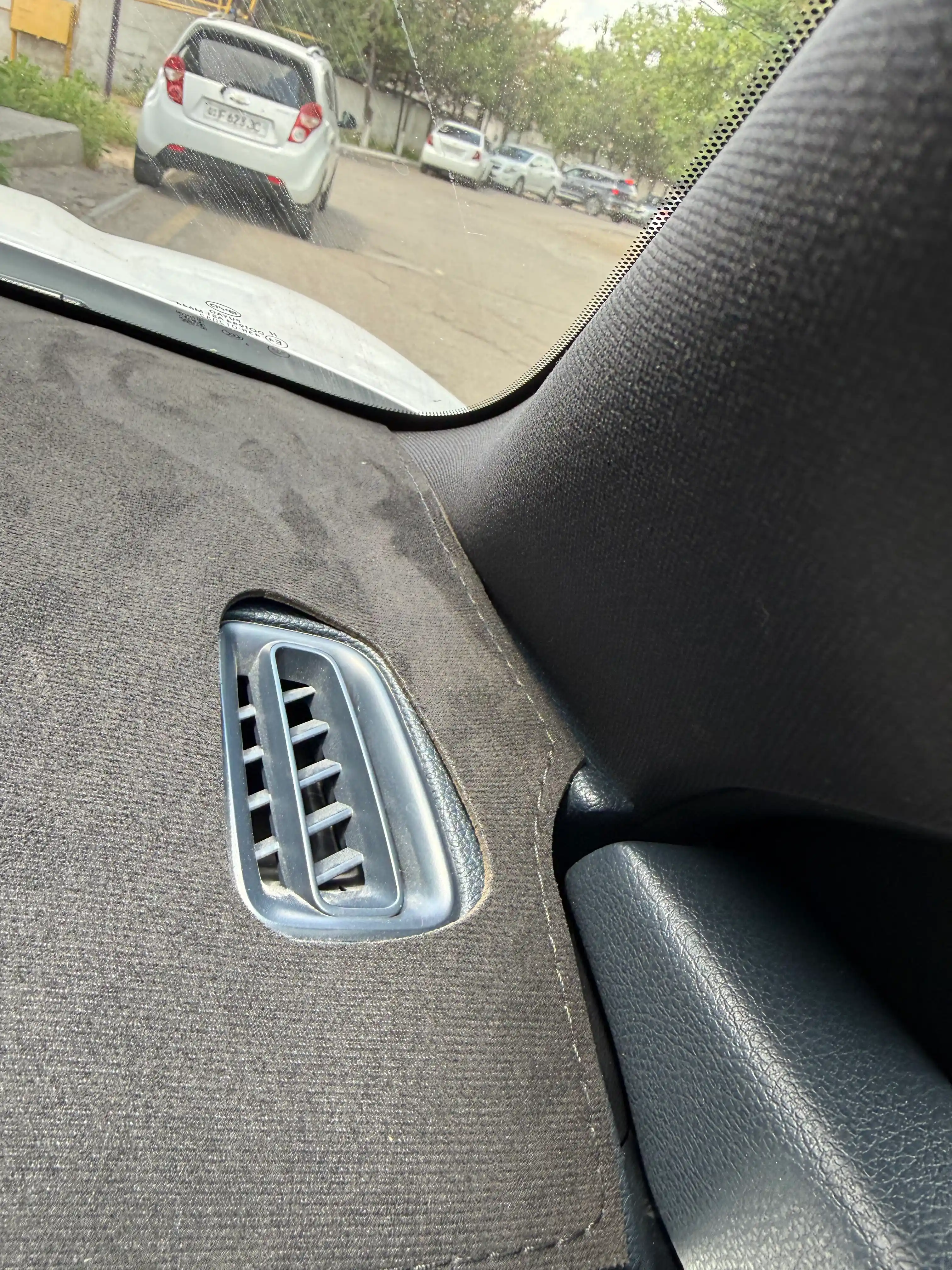 Torpeda uchun Alkantara gilam (chehol). GM,BYD,Kia,Haval,Honji
