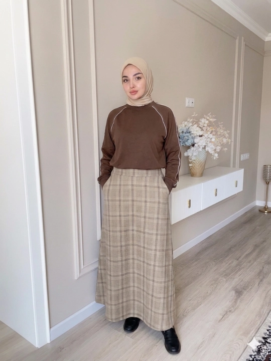 Женский комплект кофта и длинная юбка, стиль casual elegant, удобный и элегантный образ - 