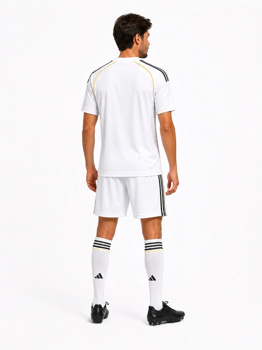 Футбольная форма Real Madrid 2026/2027 Home Kit, футболка и шорты, белая