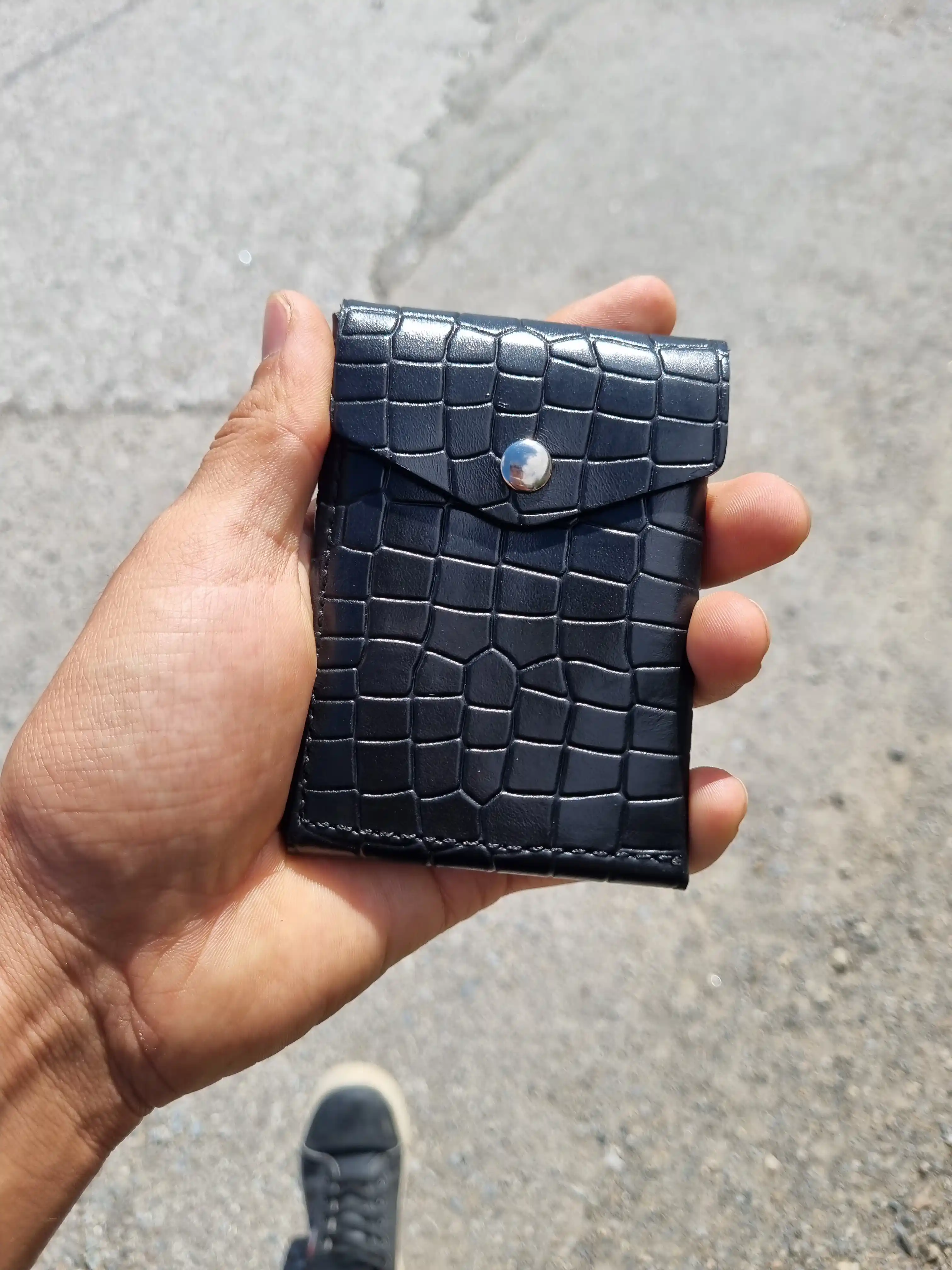 Pul va kartalar uchun charm hamyon, minimalistik amerikacha hamyon