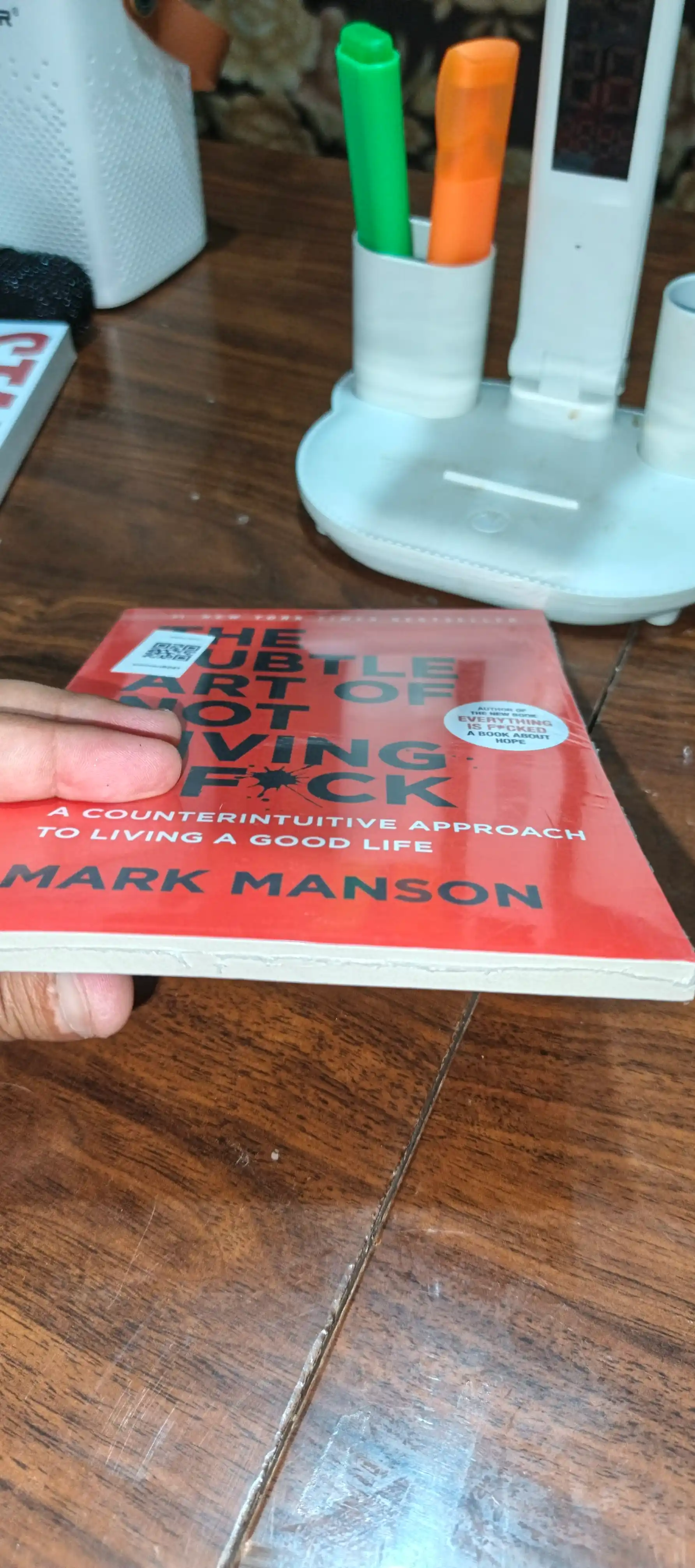 The Subtle Art of not Giving a fUck, Mark Manson, английский язык