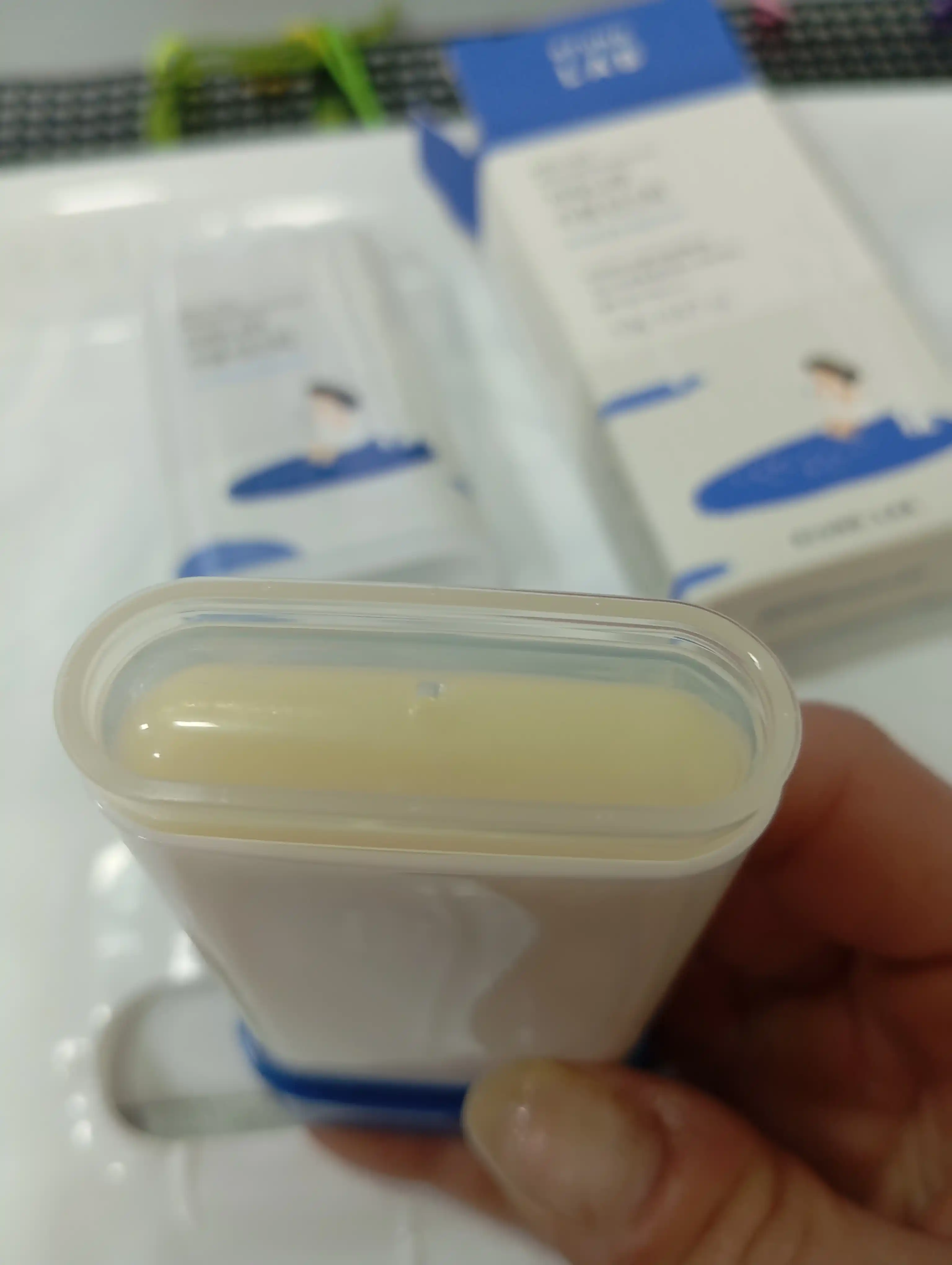 Dumaloq lab qayin sharbati nemlendirici quyosh tayoqchasi SPF 50 + PA + +++