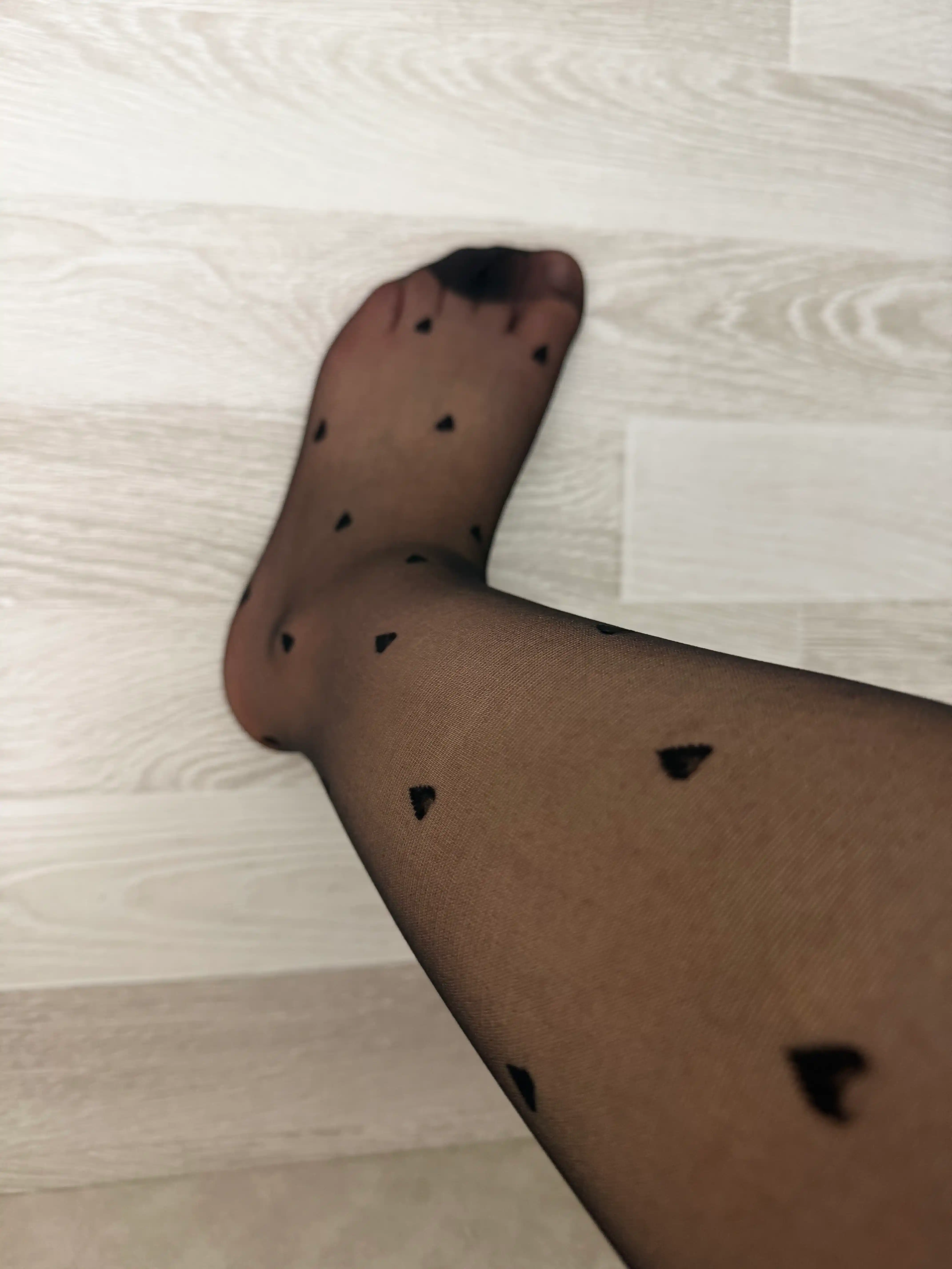 Колготки капроновые, белые и черные, с принтом, узором сердечками, бантиком, горошек