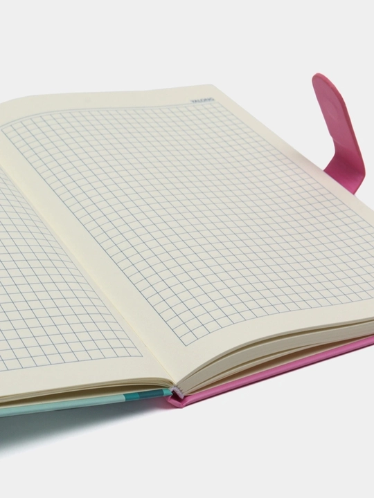 A5 formatli, qulay haftalik daftar