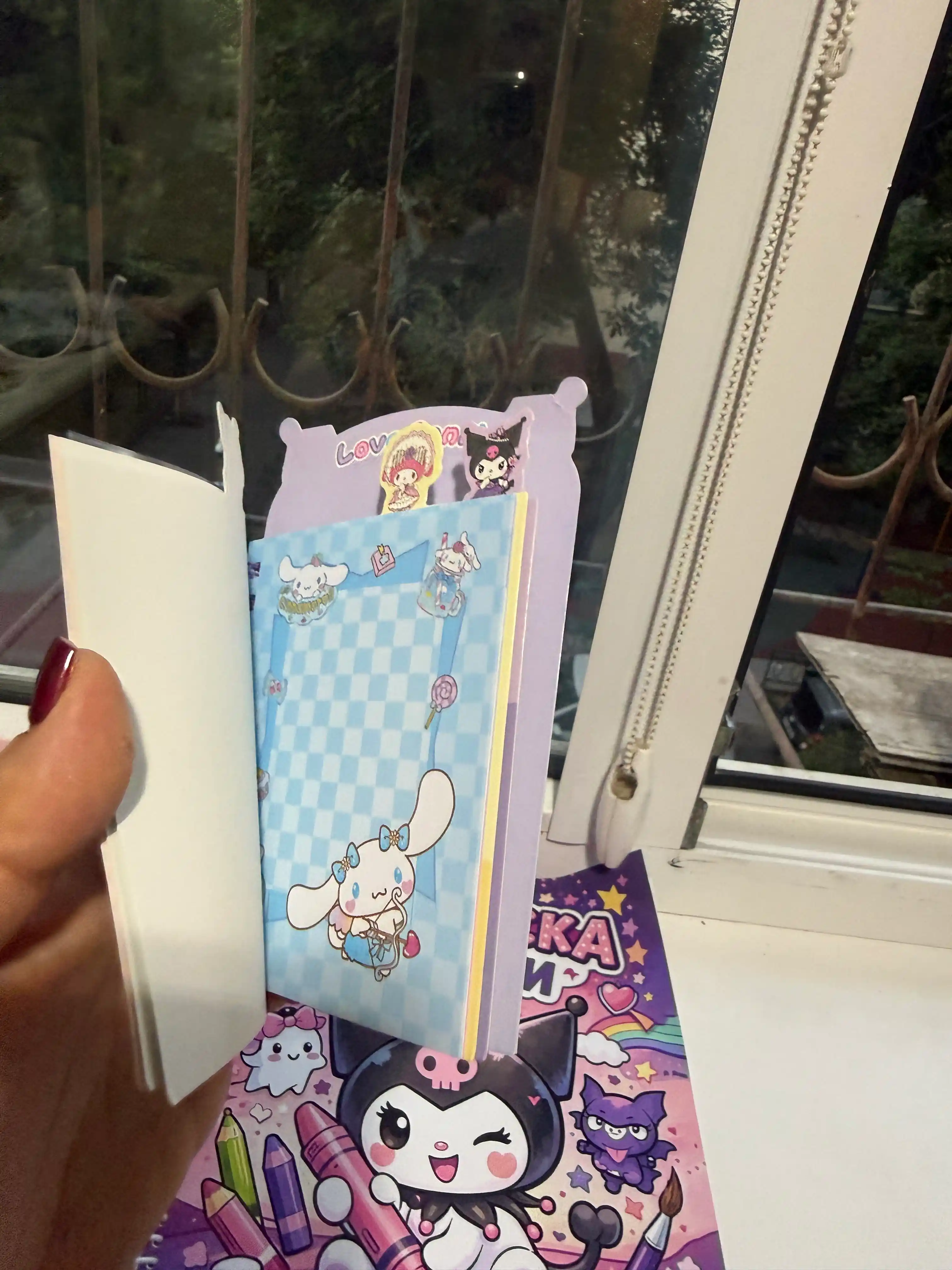 Bloknot stiker bilan Kuromi Sanrio, stiker kitobi, o'lchami 16 * 12 sm