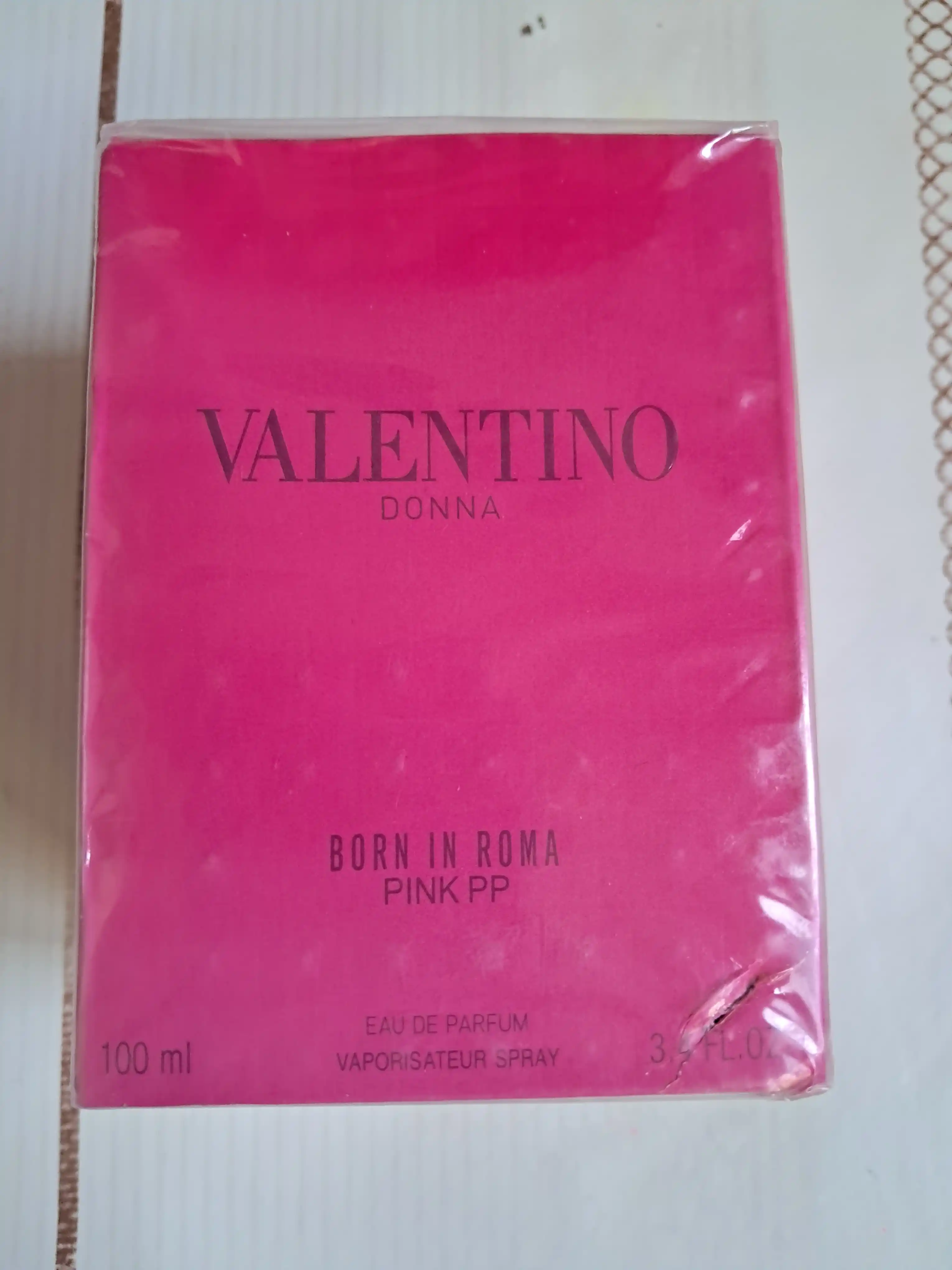 Ayollar uchun parfyumlangan suv, 100 ml