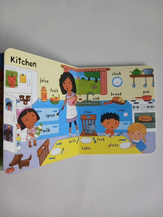 Развивающий набор книг Usborne для изучения английского языка для детей