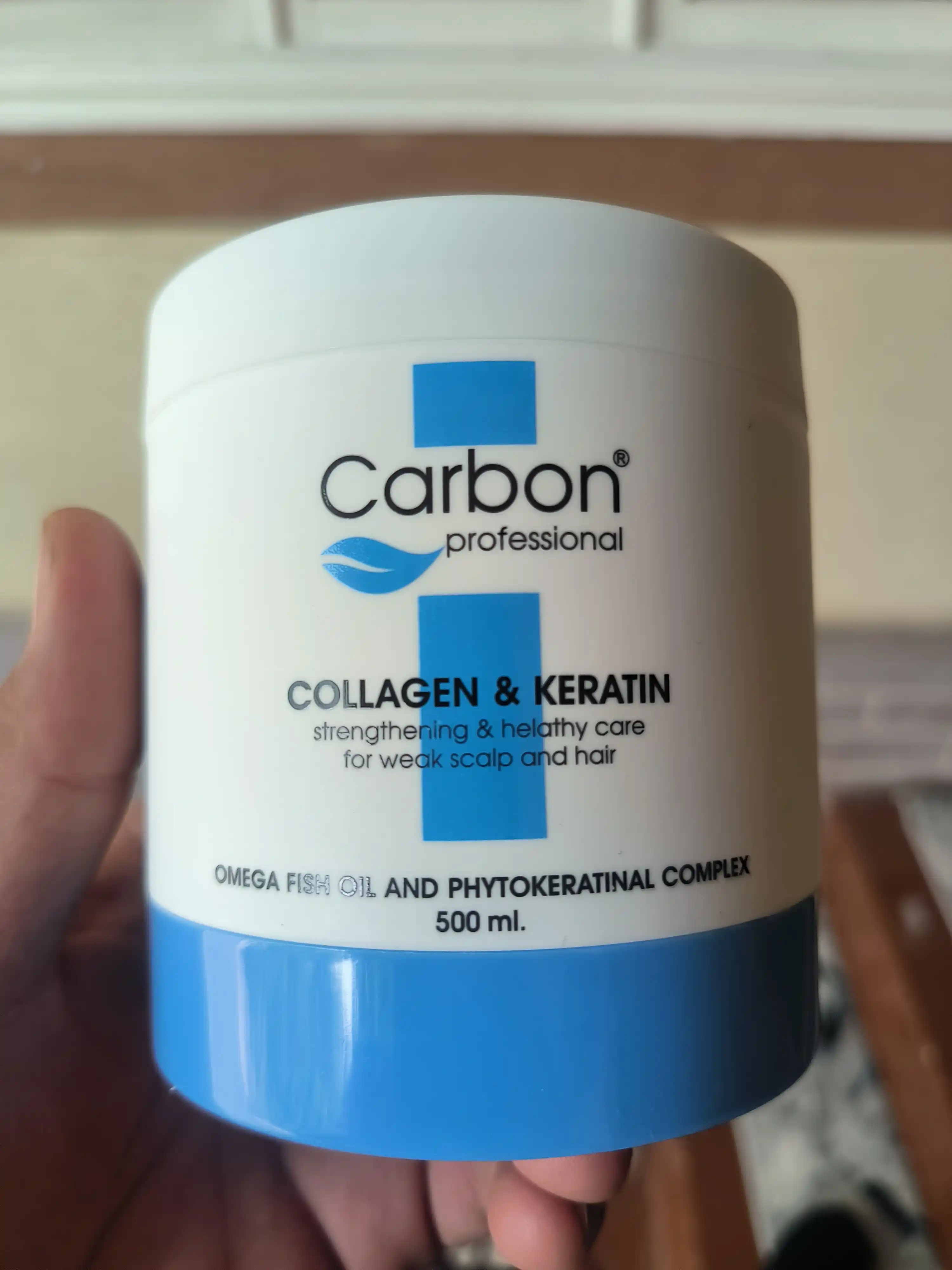 OMEGA Carbon Professional Бальзам для волос Collagen & Keratin Питает  и придаёт гладкость