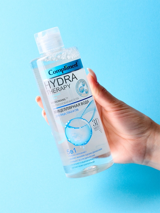 Yuz, ko'z va lablar uchun mitselyar suv Compliment Hydra Therapy, 5 tasi 1 da, 400 ml