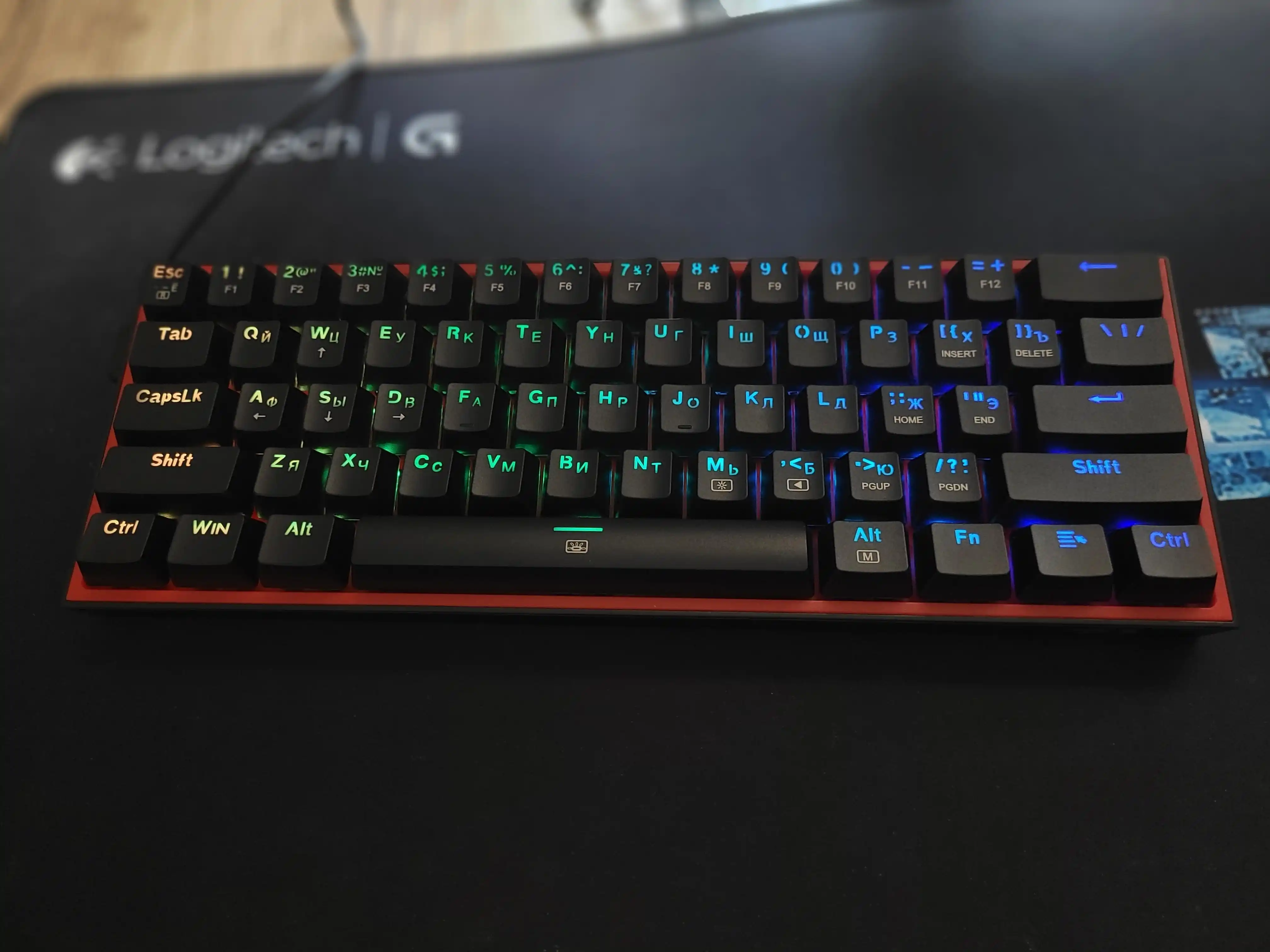 Redragon FIZZ RGB K617 mexanik o'yin klaviaturasi