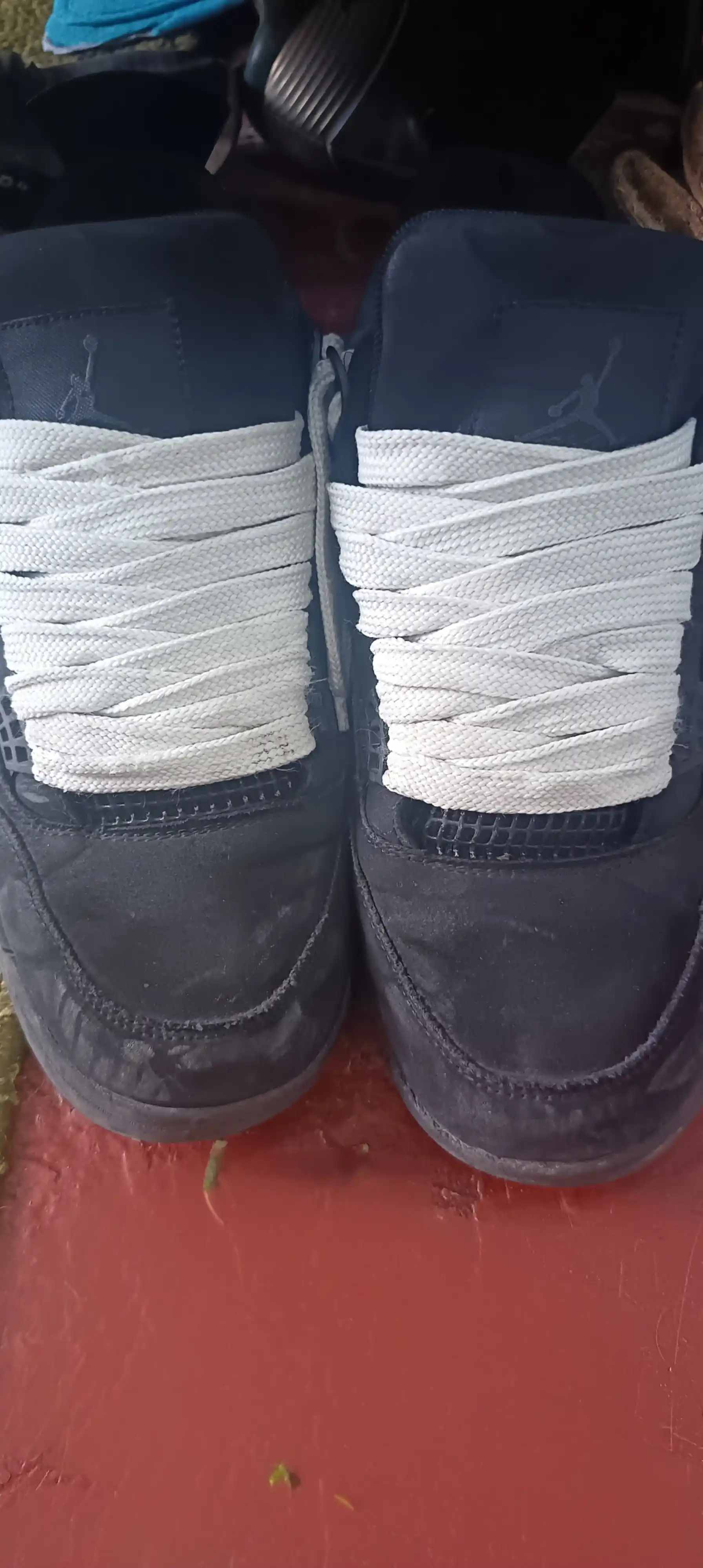 Кроссовки для мужчин DJordans