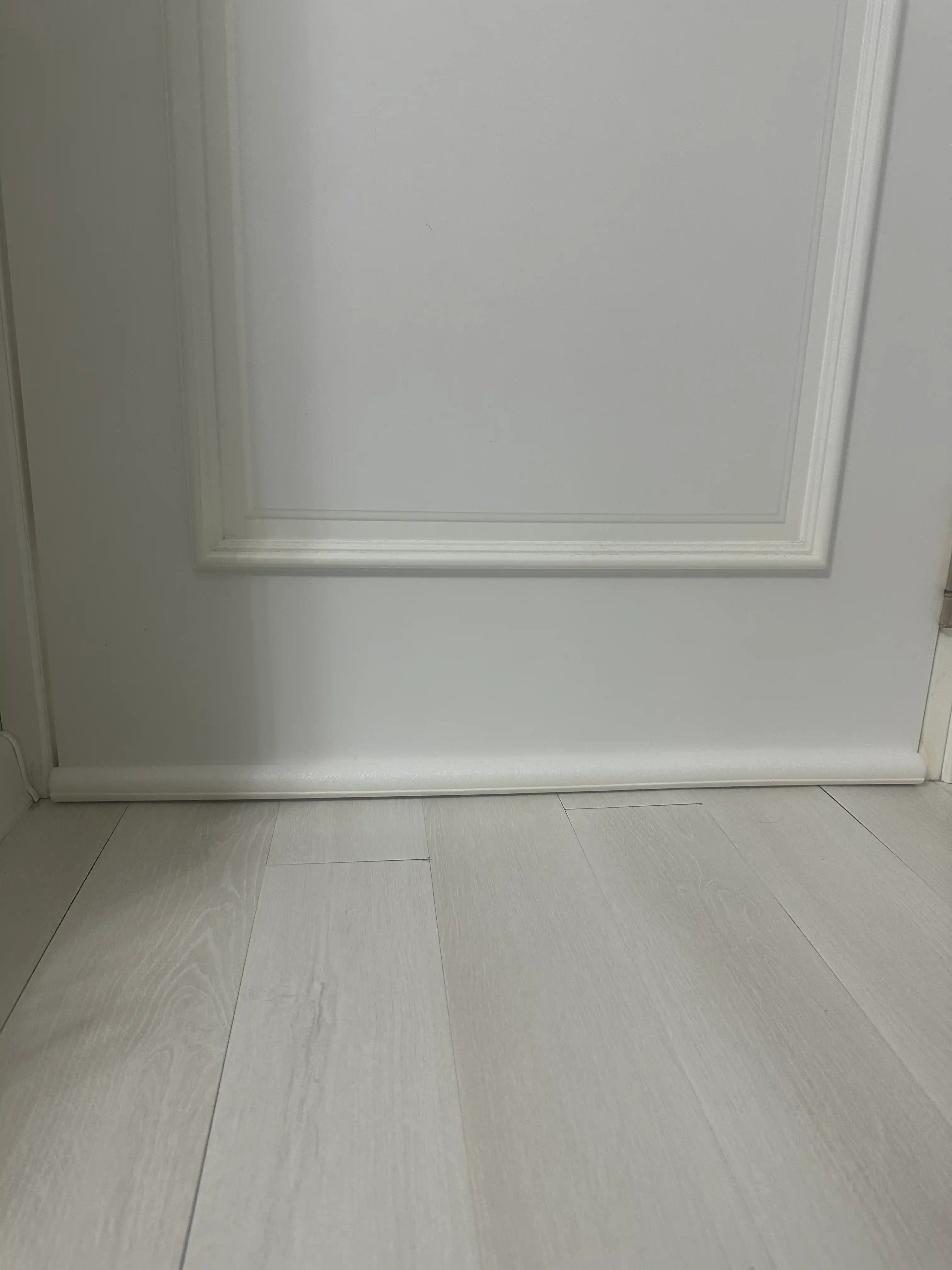 Stopper, chang va shamoldan himoya, eshiklar uchun izolyatsiya, zichlagich,  furnitura