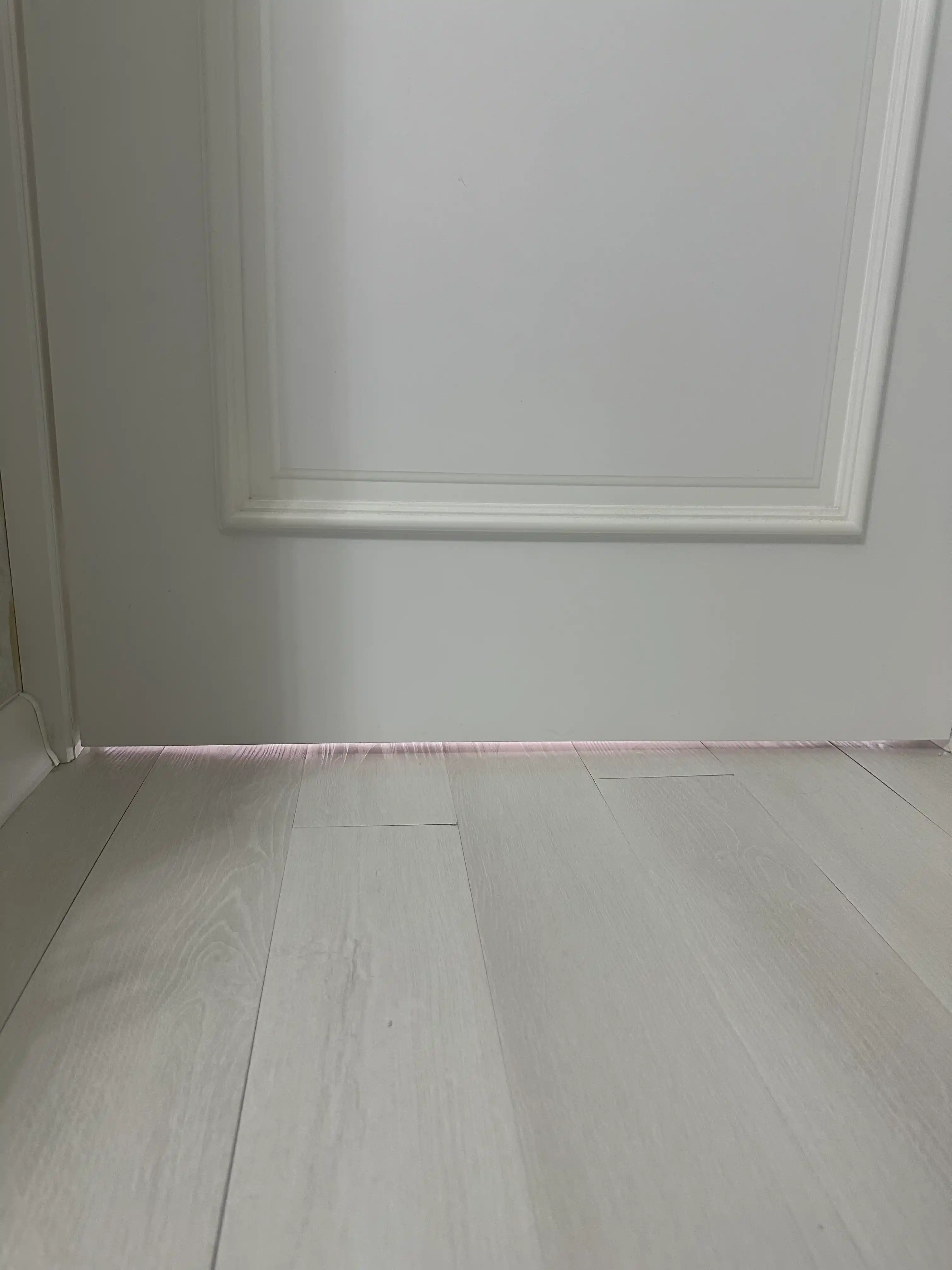 Stopper, chang va shamoldan himoya, eshiklar uchun izolyatsiya, zichlagich,  furnitura
