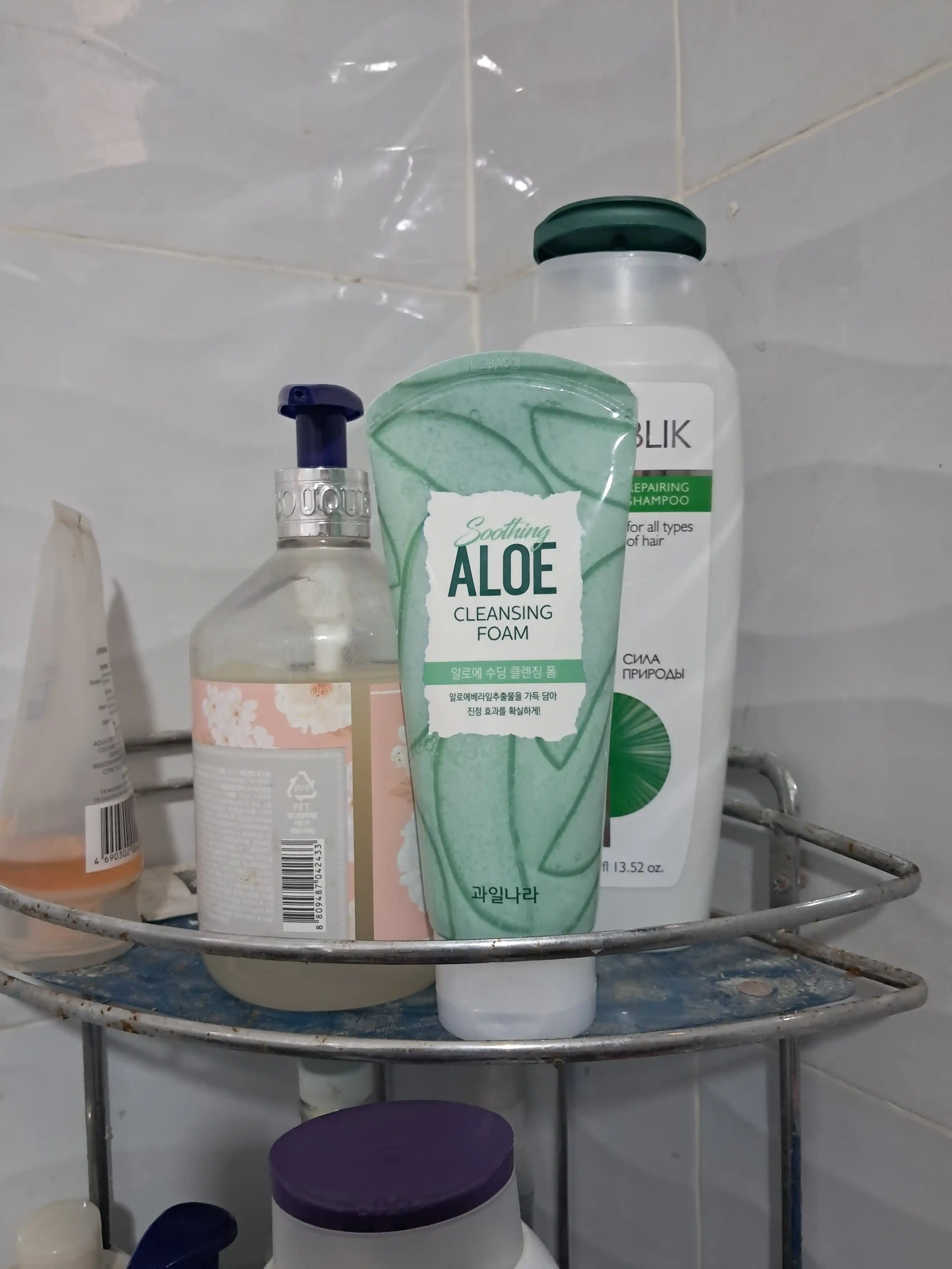 Пенка для умывания и очищения лица. ALOE CLEANSING FOAM — Корея 130 гр