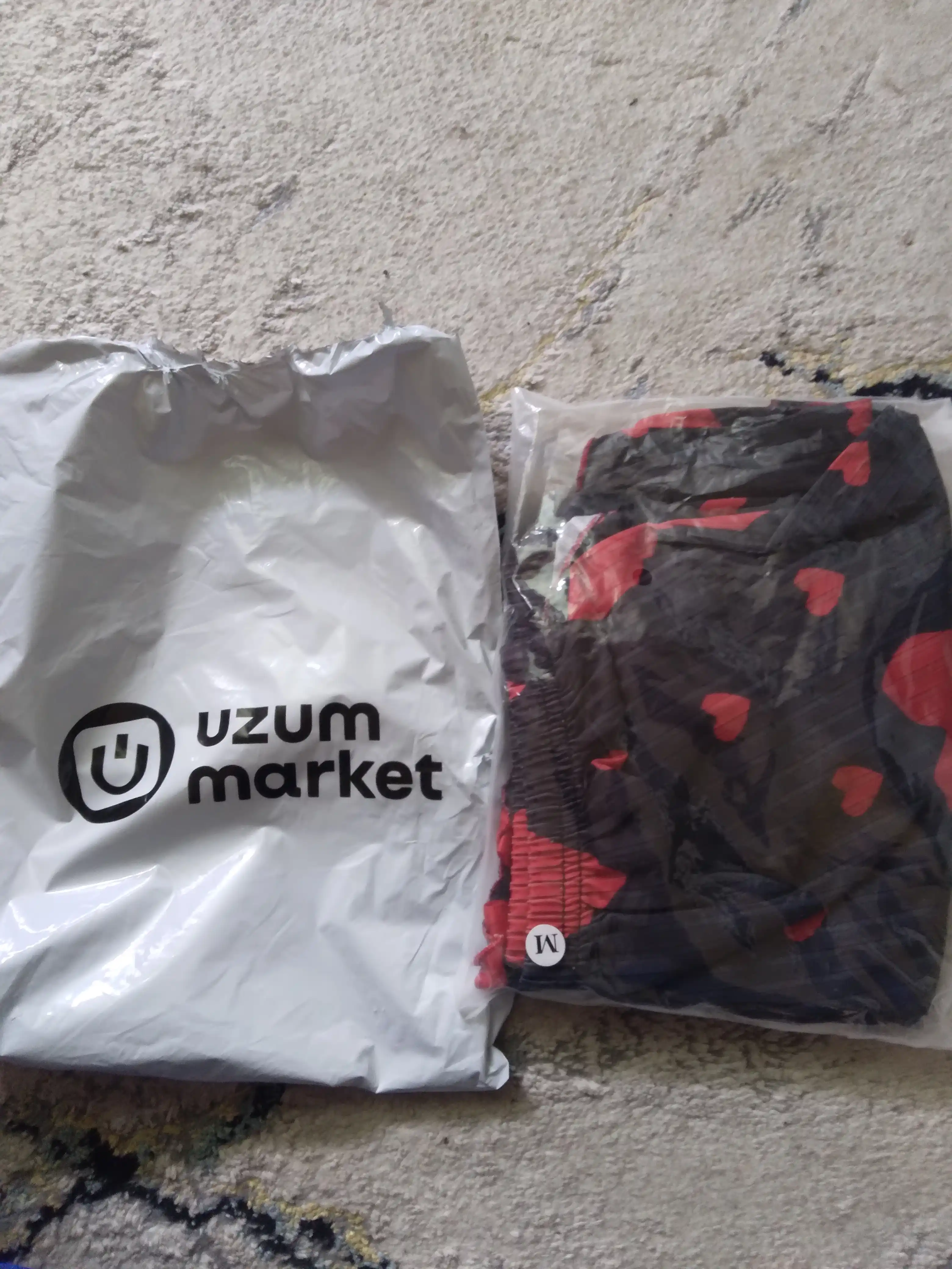 Pijama ayollar uchun, mayka va shortik