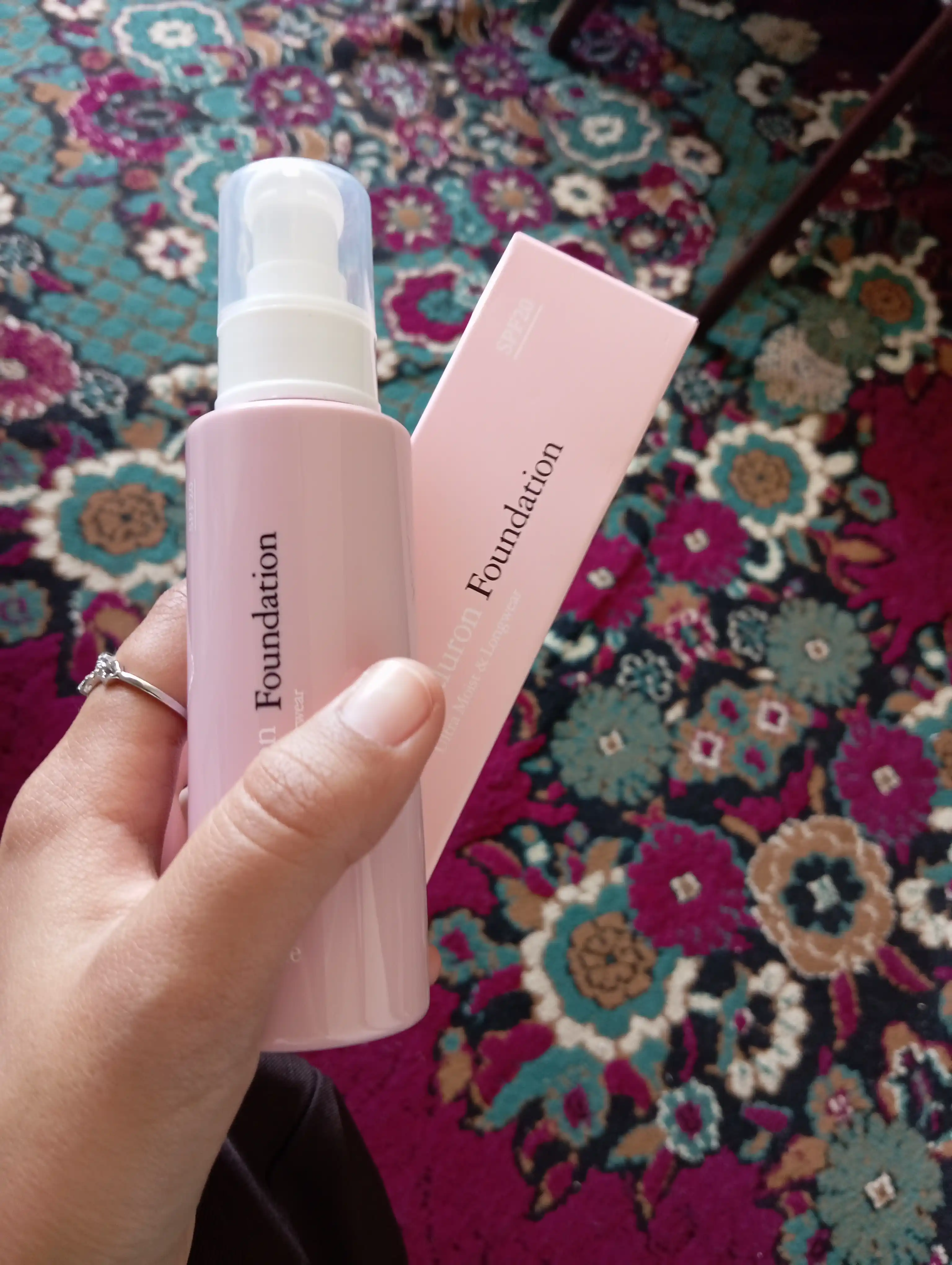 Tonal kremi Hyaluron Foundation