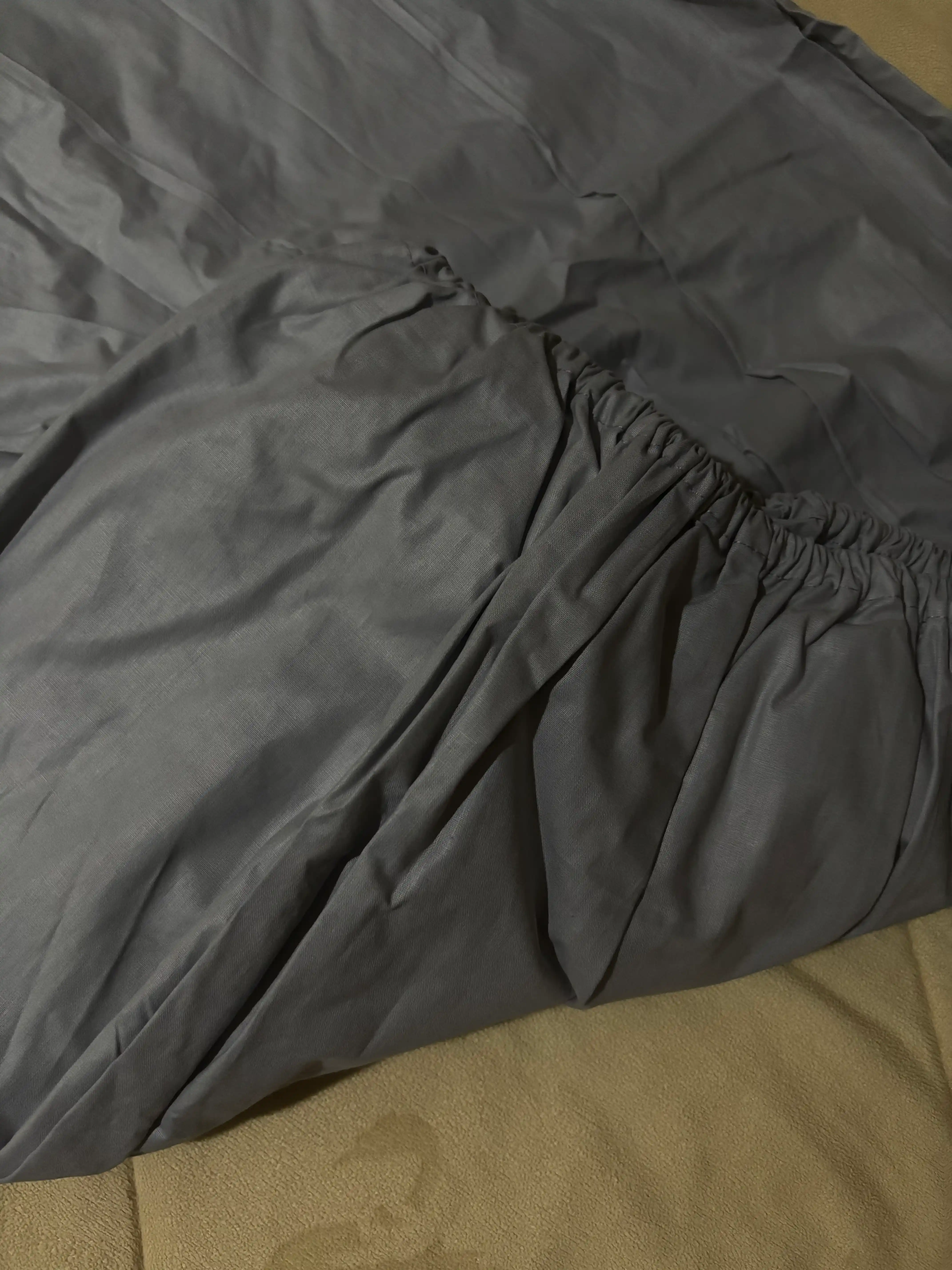 Простыня на резинке Linens 180×200×25 см, ранфорс 100% хлопок, серый, Германия 