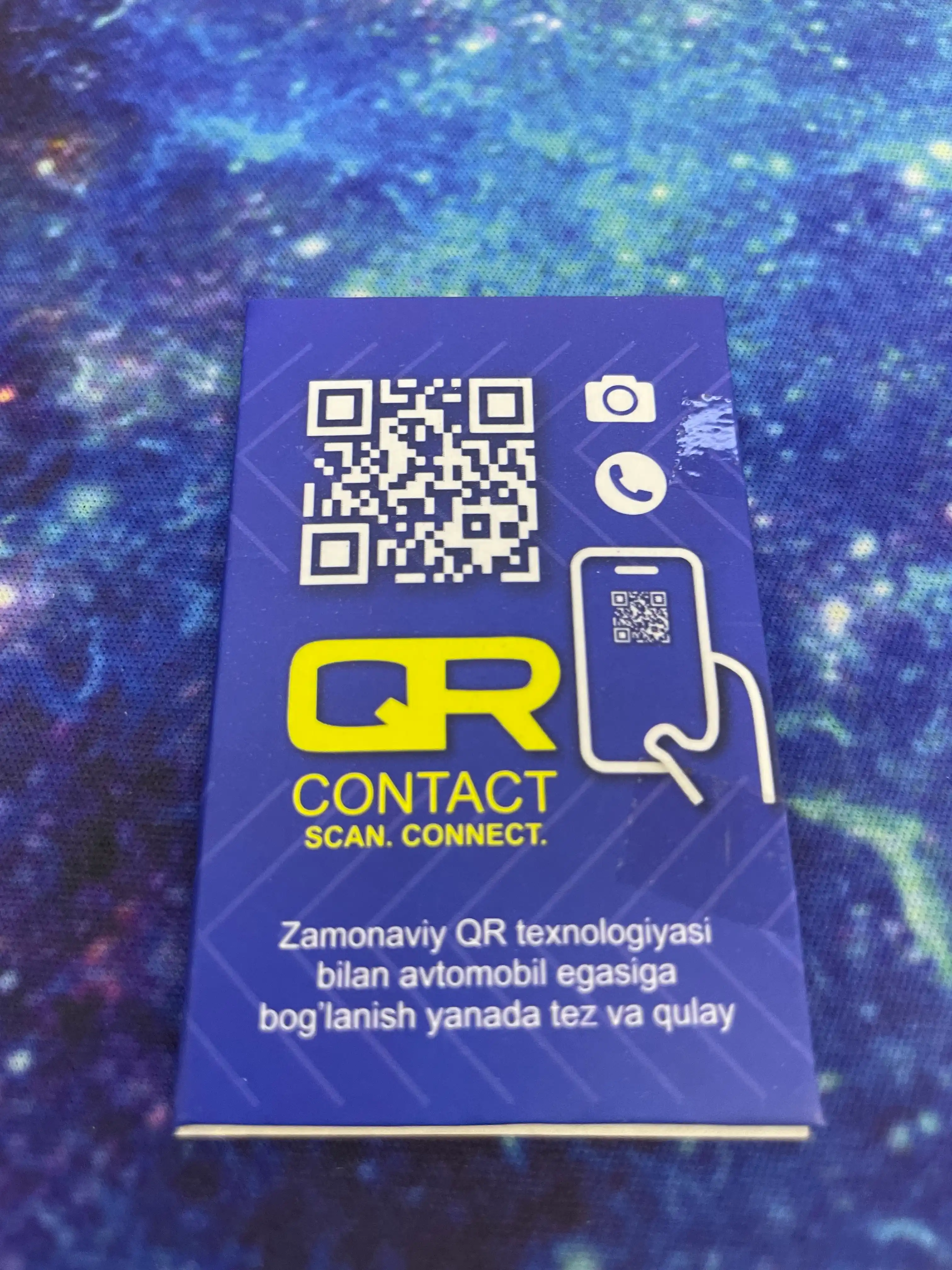 Наклейка с QR-кодом для автомобиля — связь с владельцем с звонков или уведомление