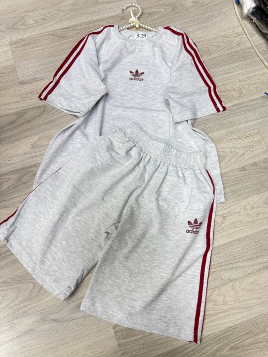 Ayollar uchun sport kostyum (futbolka + short), oversize, yozgi, qulay RAZMER STANDART - 