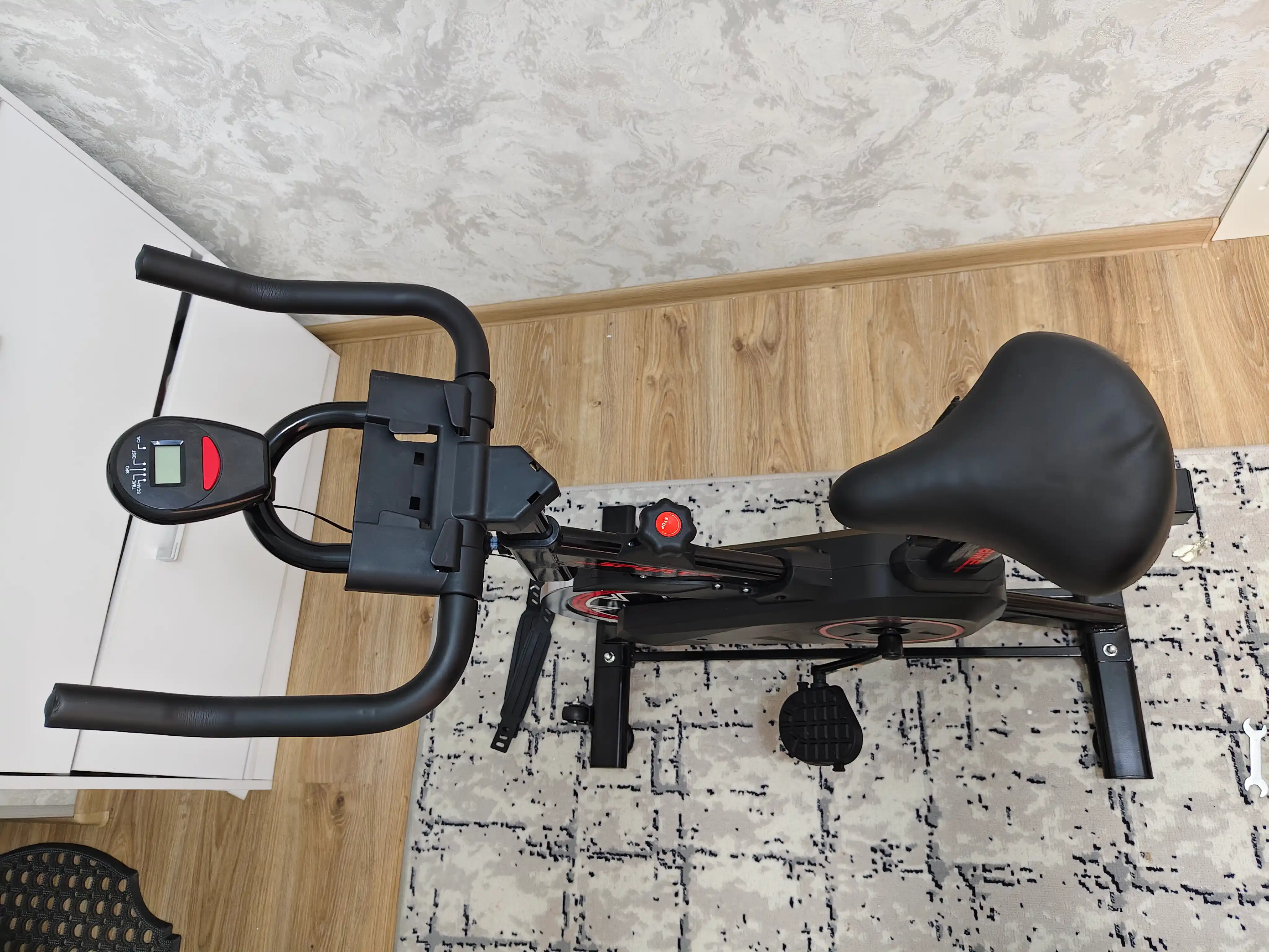 Velotrenajyor, uyda sport bilan shug‘ullanish uchun