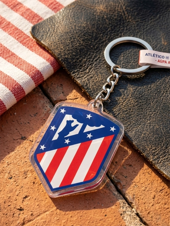 Futbol logotiplari tushirilgan akril brelok - 