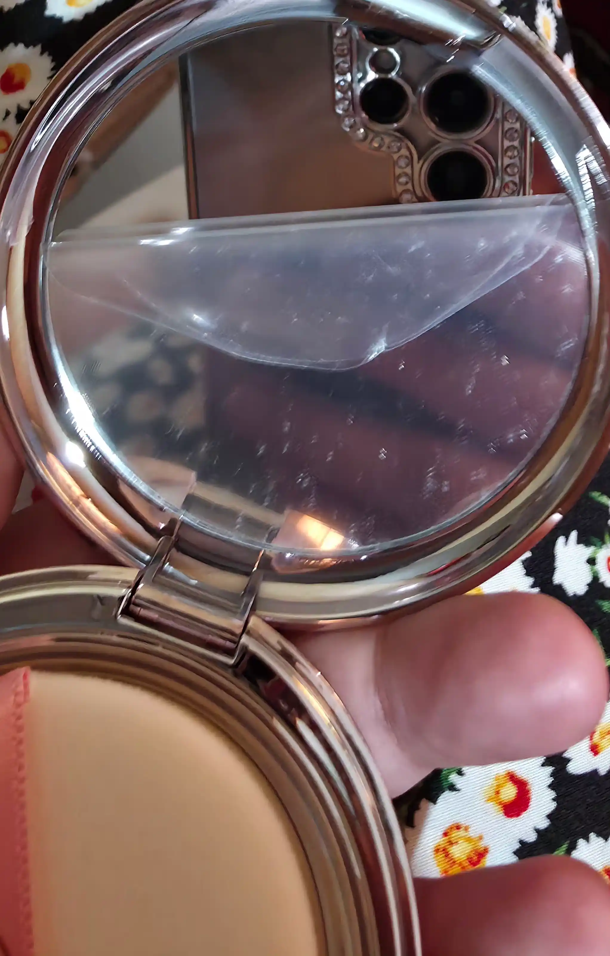Пудра для лица 1+1, осветляющая пудра Lillykay Brightening Powder Pact SPF30+, Корея
