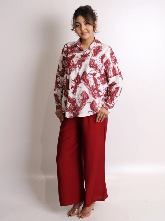 Ayollar kostyumi yengil oversized bosma naqshli ko‘ylak va shim to‘plami
