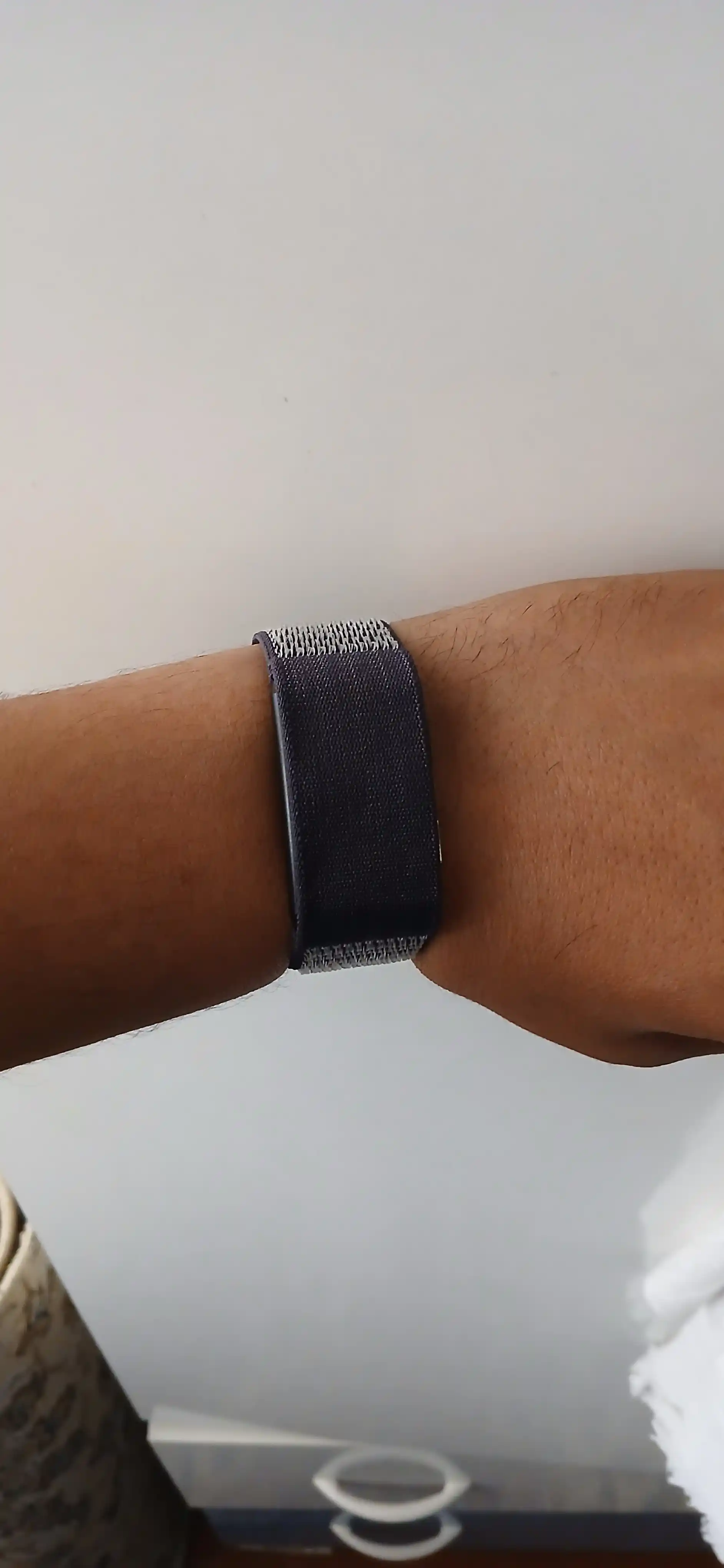 VALDUS VITRO Smart Health Bracelet – умный фитнес-браслет