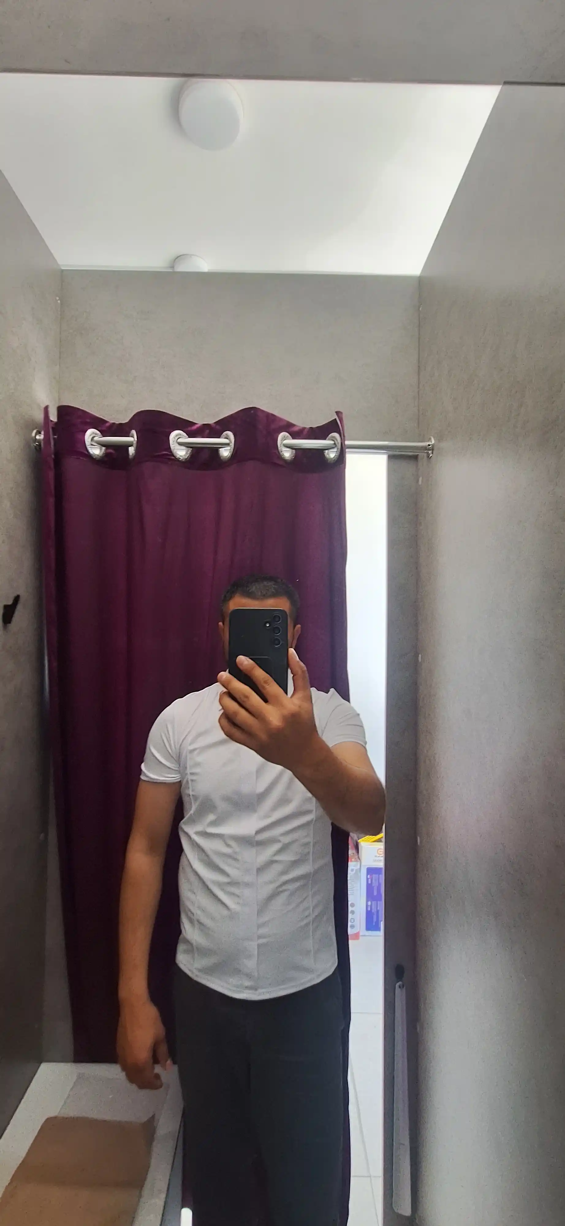 Yozgi erkaklar ko‘ylagi obmanka - kalta yengli, sovuq material