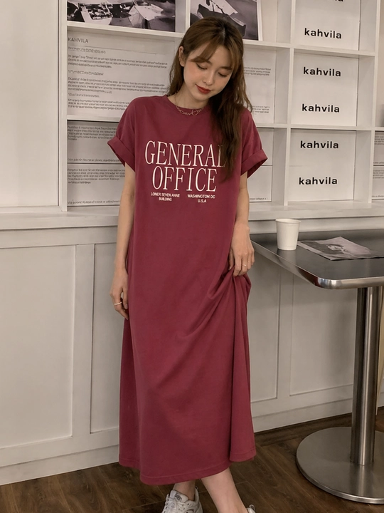 Ayollar uchun oversize futbolka ko‘ylak yozgi, printli, midi keng fason, to‘g‘ri bichimli - 